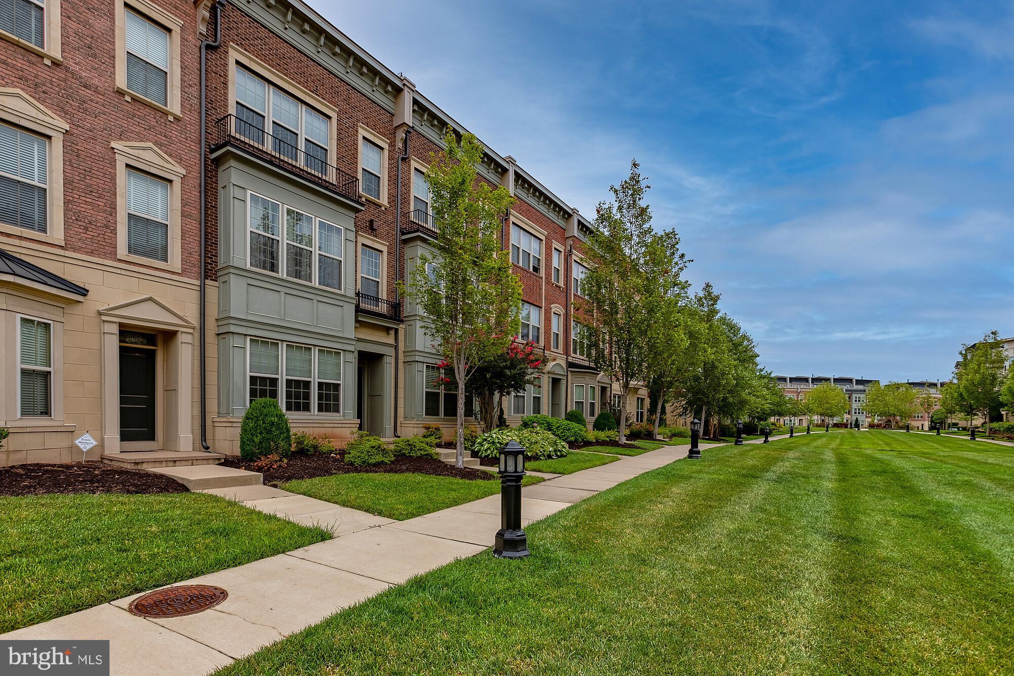 POTOMAC OVERLOOK CONDO - Residential Lease