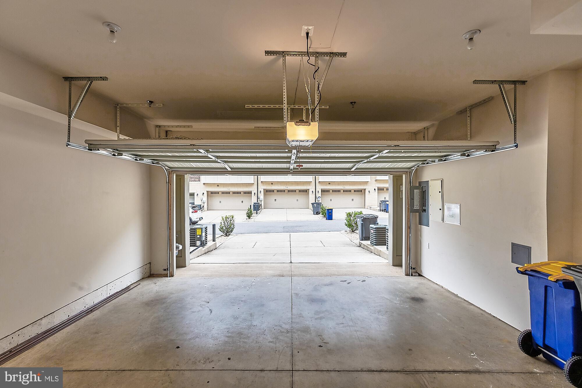 POTOMAC OVERLOOK CONDO - Residential Lease