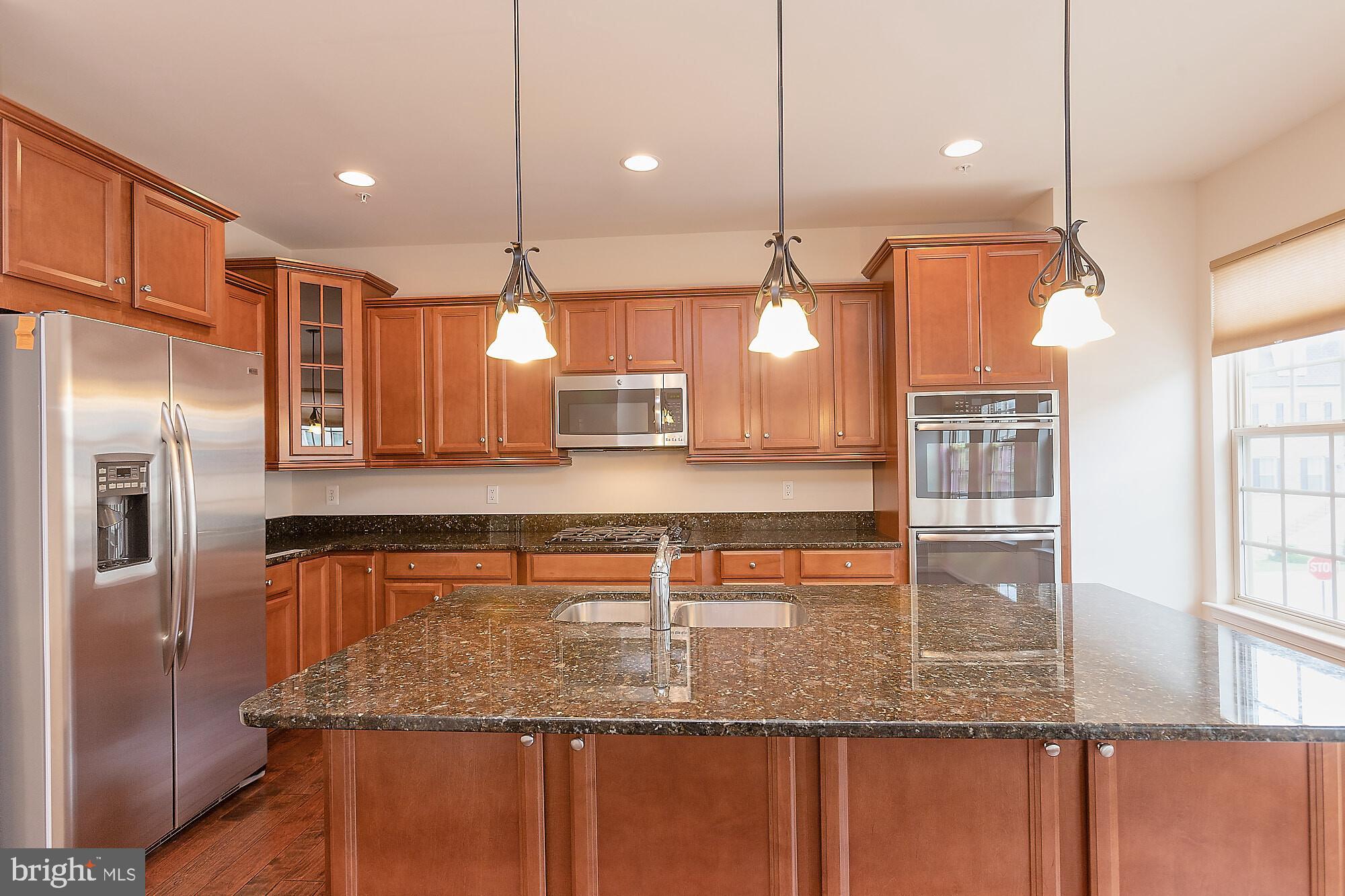 POTOMAC OVERLOOK CONDO - Residential Lease