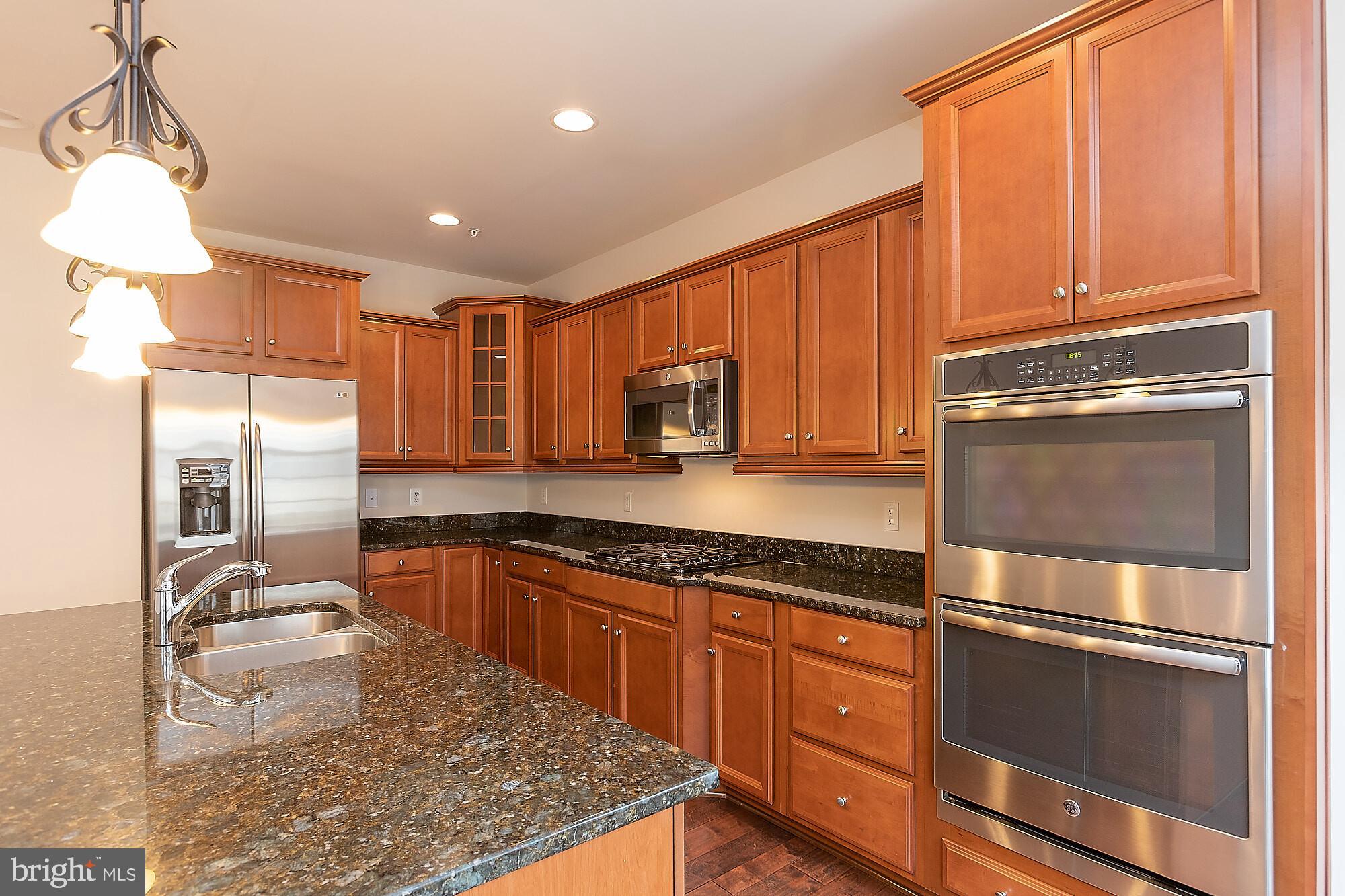 POTOMAC OVERLOOK CONDO - Residential Lease