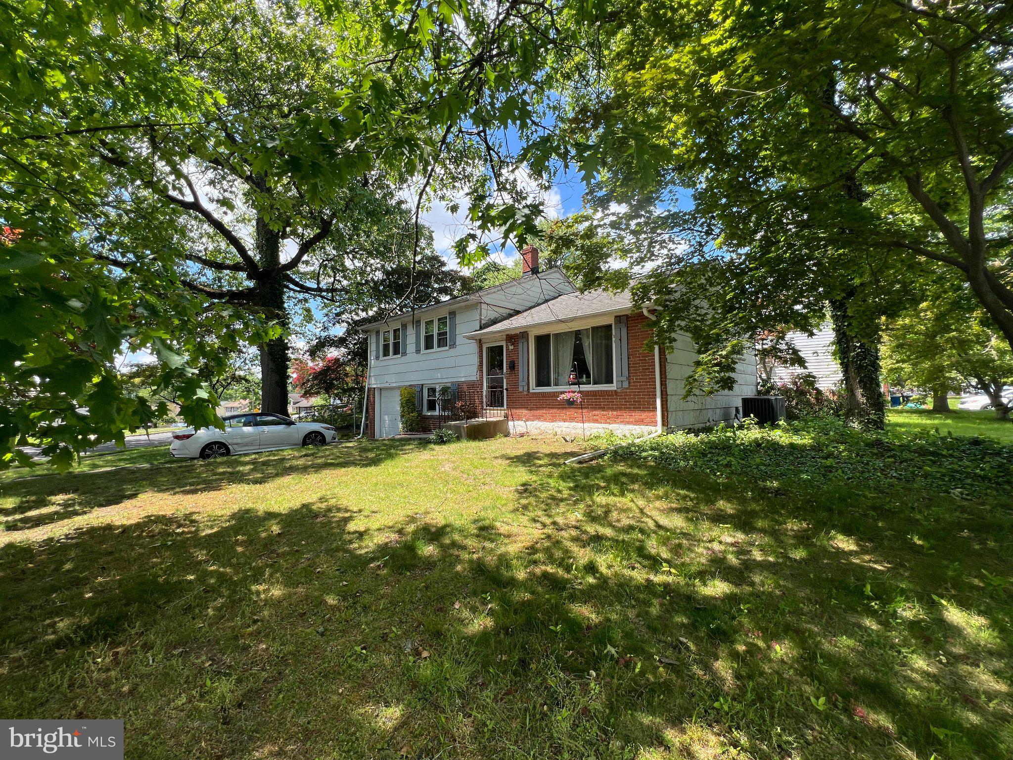 ABINGTON WOODS - Residential