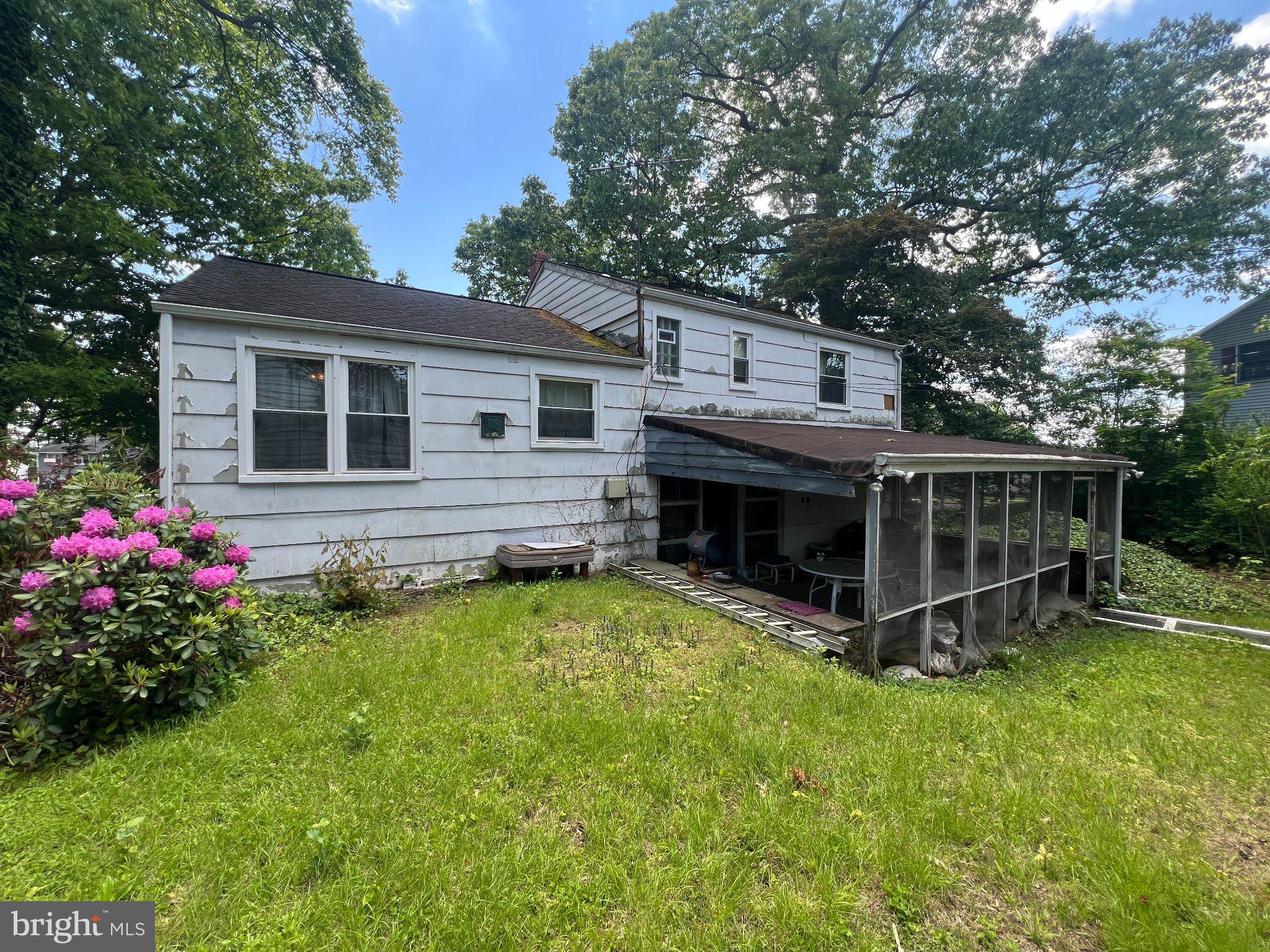 ABINGTON WOODS - Residential