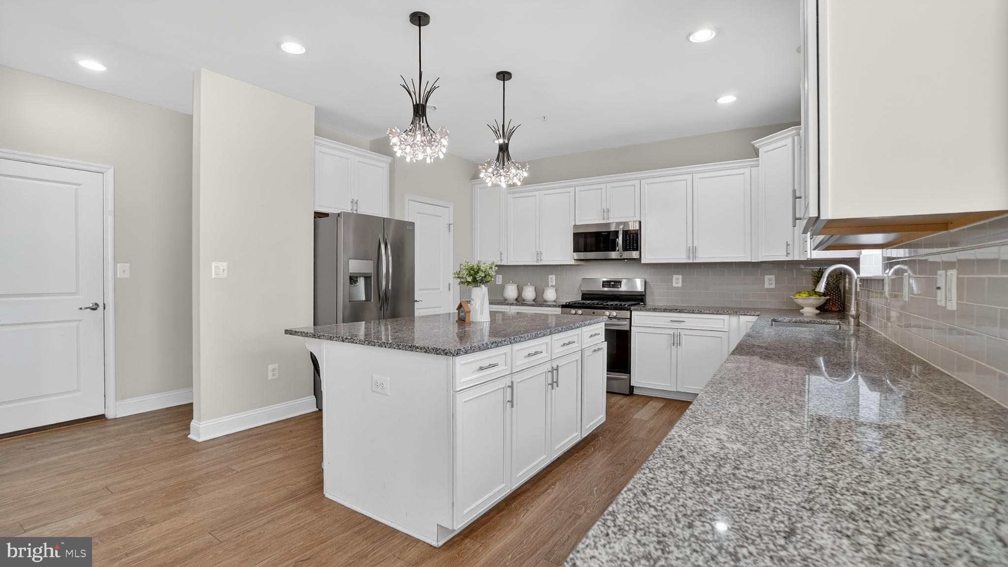 TANYARD COVE NORTH - Residential