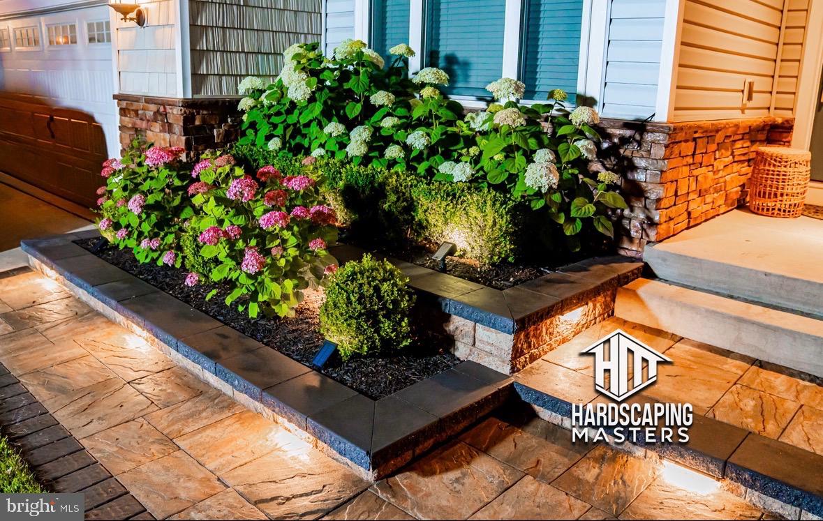 TANYARD COVE NORTH - Residential