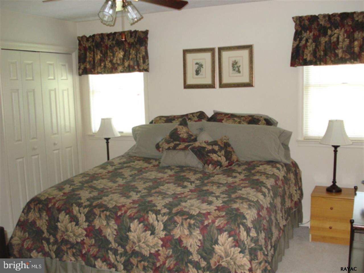 CHESTNUT RUN - Residential