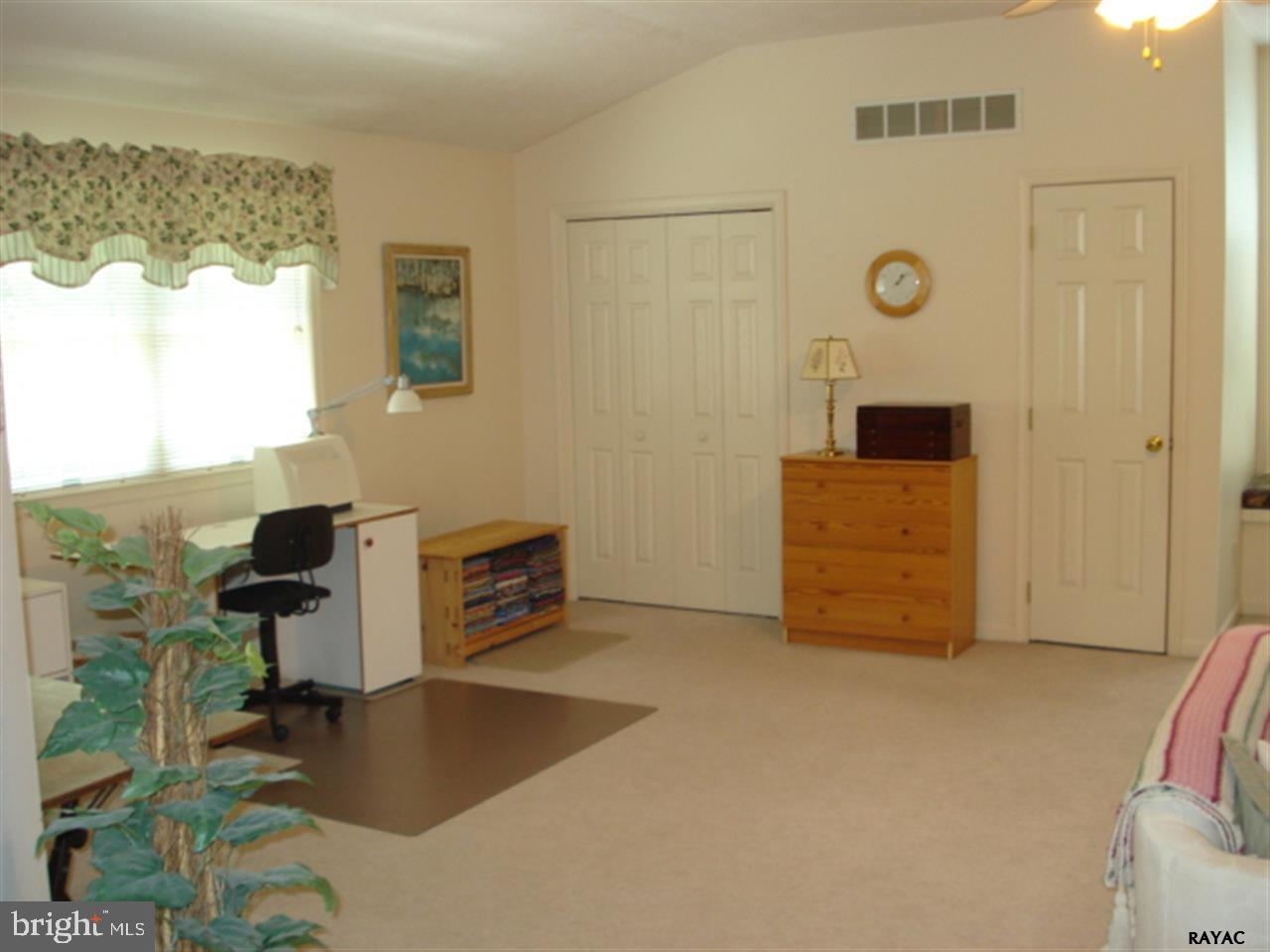 CHESTNUT RUN - Residential