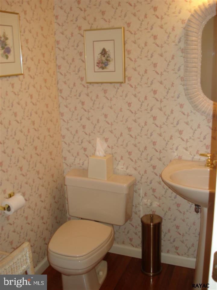 CHESTNUT RUN - Residential