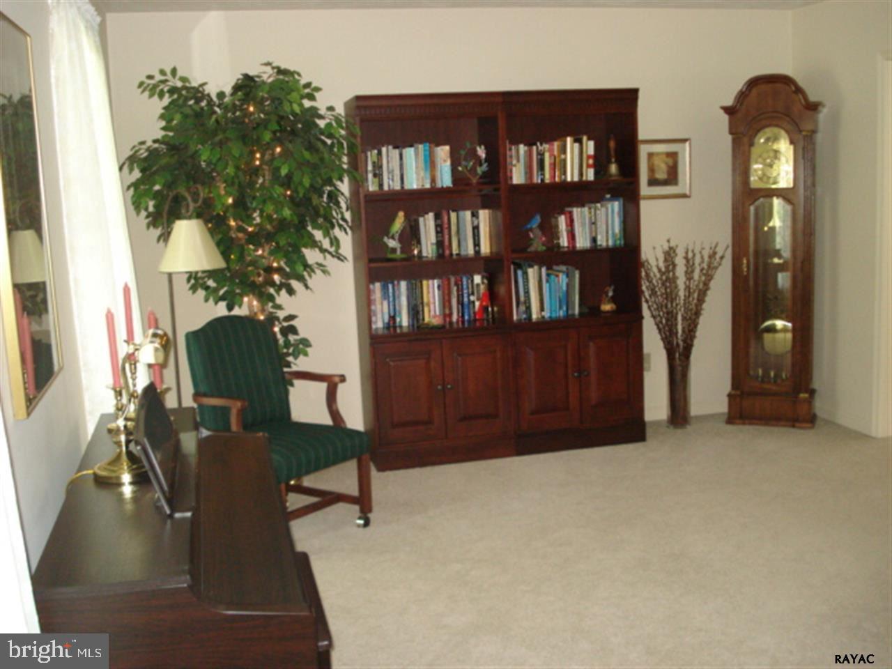 CHESTNUT RUN - Residential