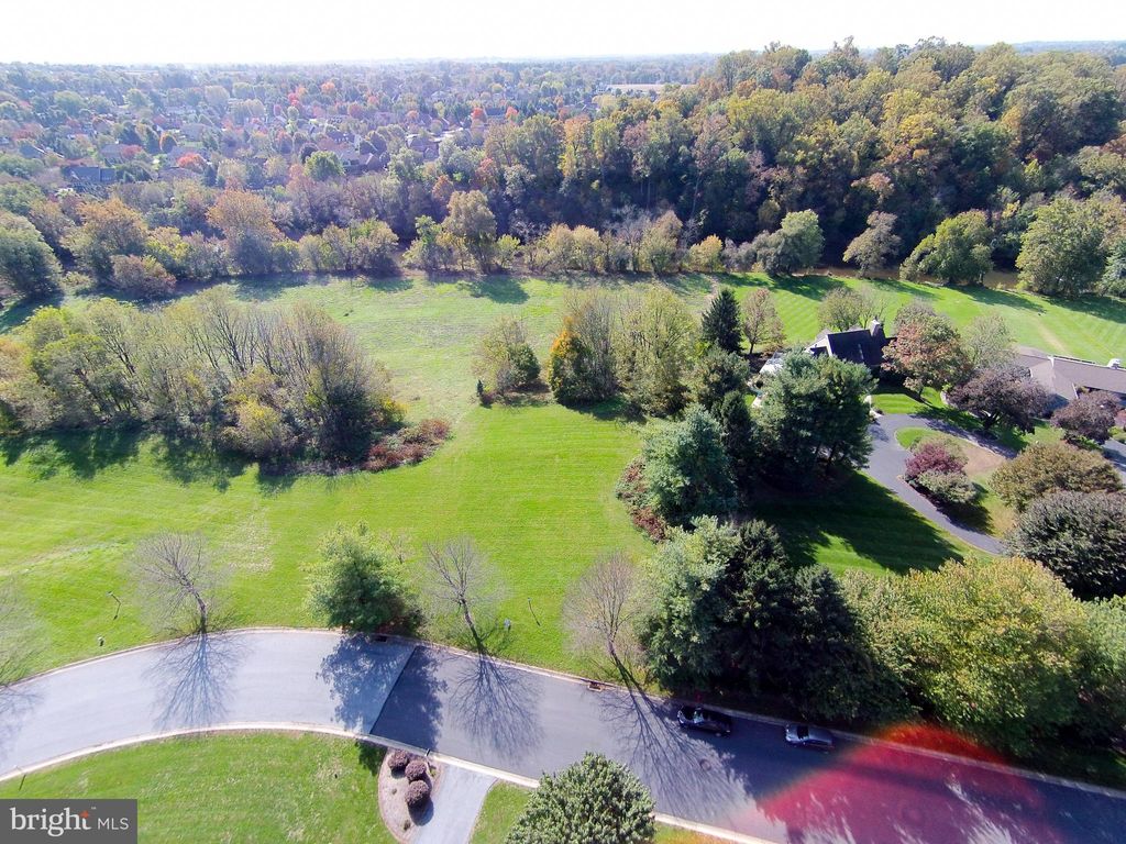 Photo of 1339 Beaconfield Lane, LANCASTER, PA 17601 (MLS # PALA2029314)
