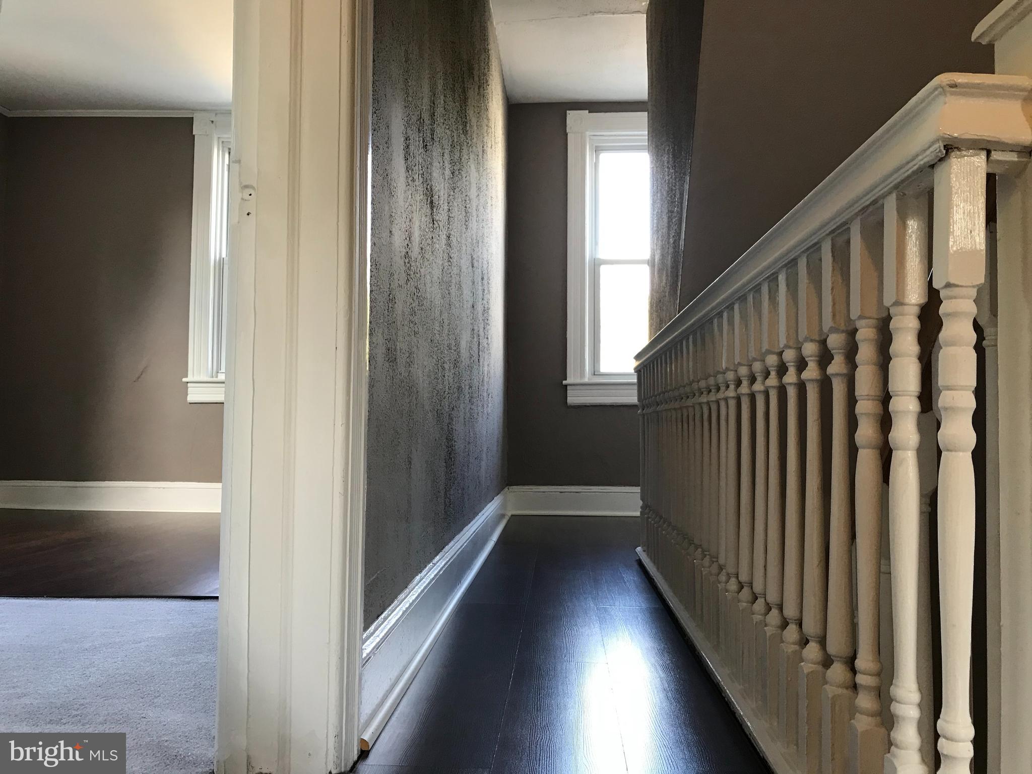 LAURAVILLE HISTORIC DISTRICT - Residential