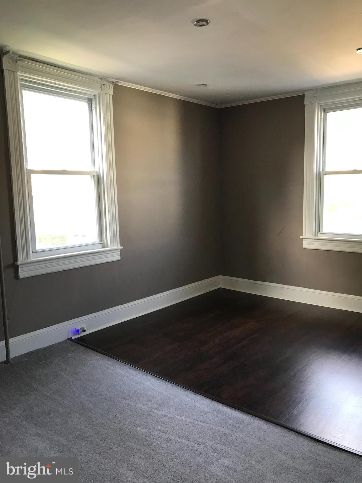 LAURAVILLE HISTORIC DISTRICT - Residential