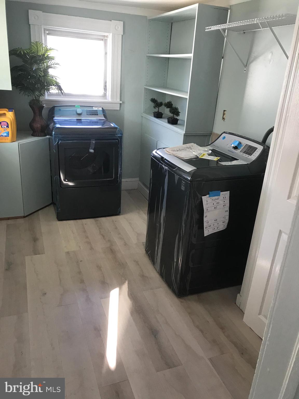 LAURAVILLE HISTORIC DISTRICT - Residential