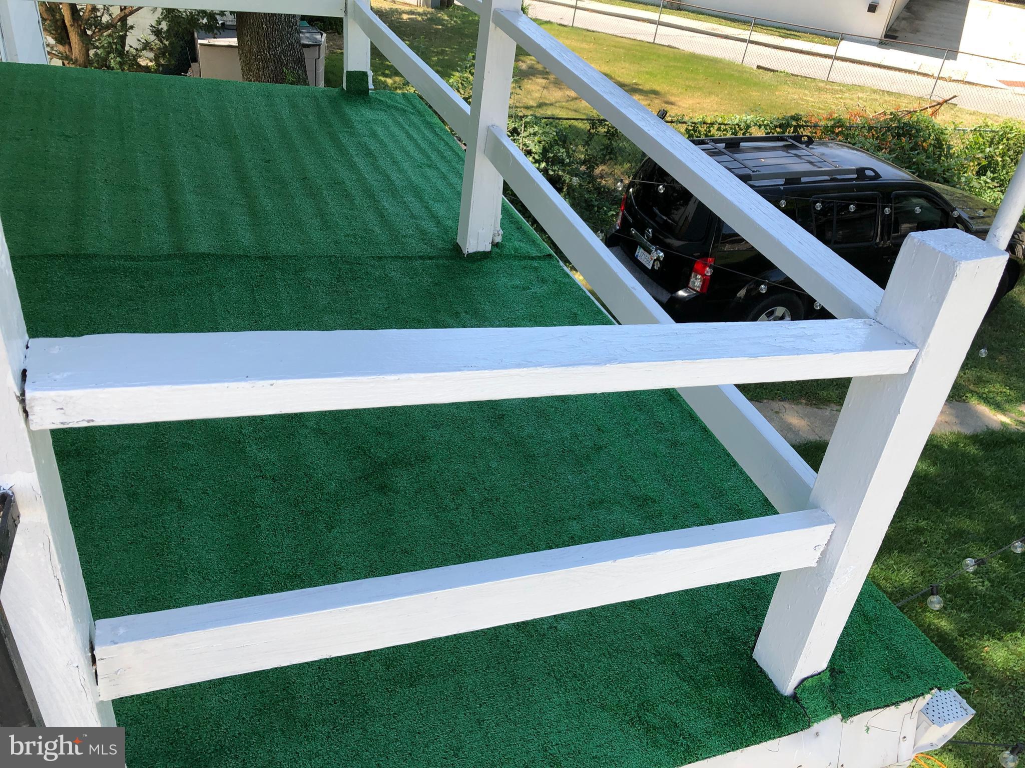 LAURAVILLE HISTORIC DISTRICT - Residential