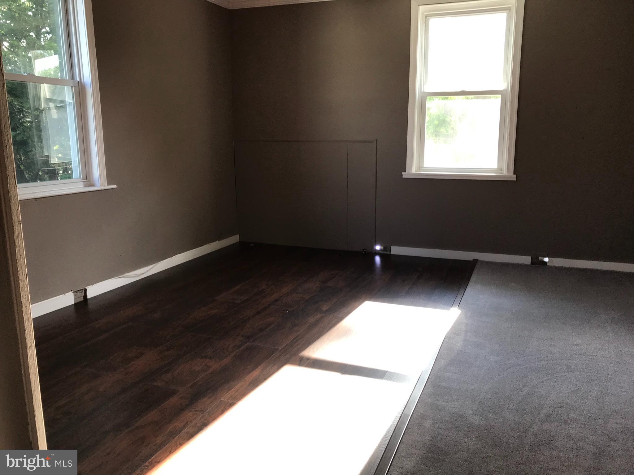 LAURAVILLE HISTORIC DISTRICT - Residential