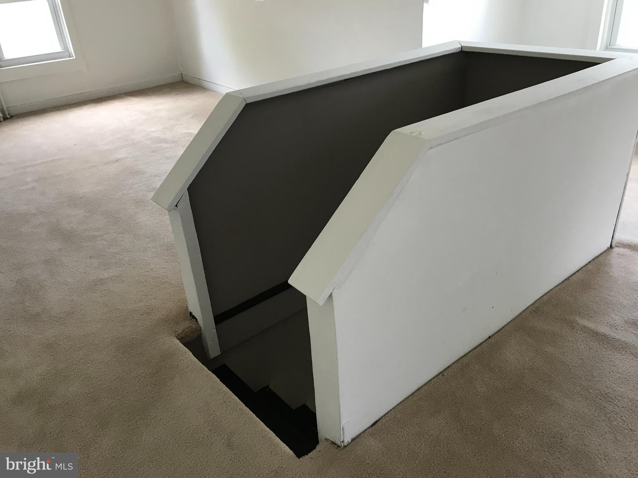 LAURAVILLE HISTORIC DISTRICT - Residential