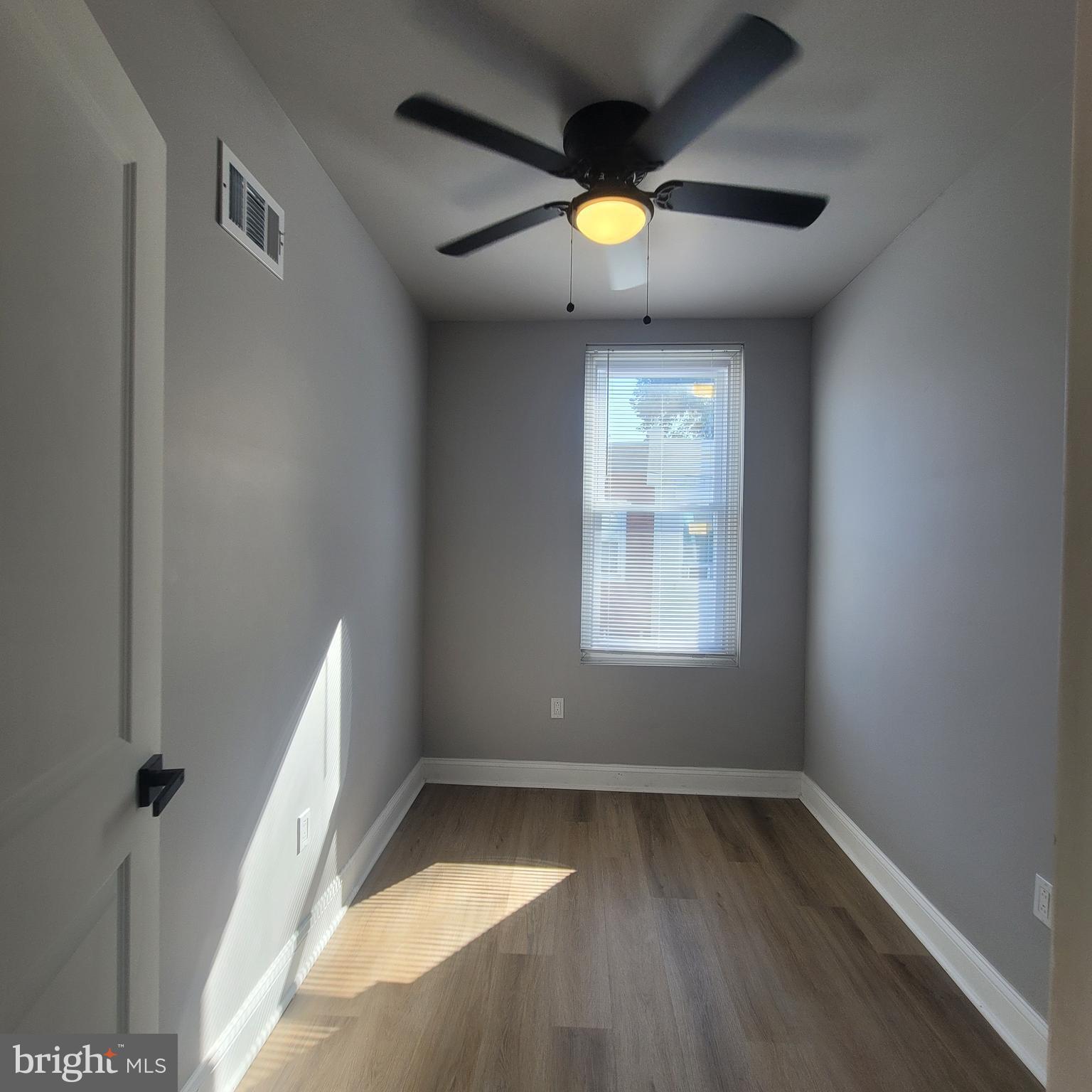 STRAWBERRY MANSION - Residential