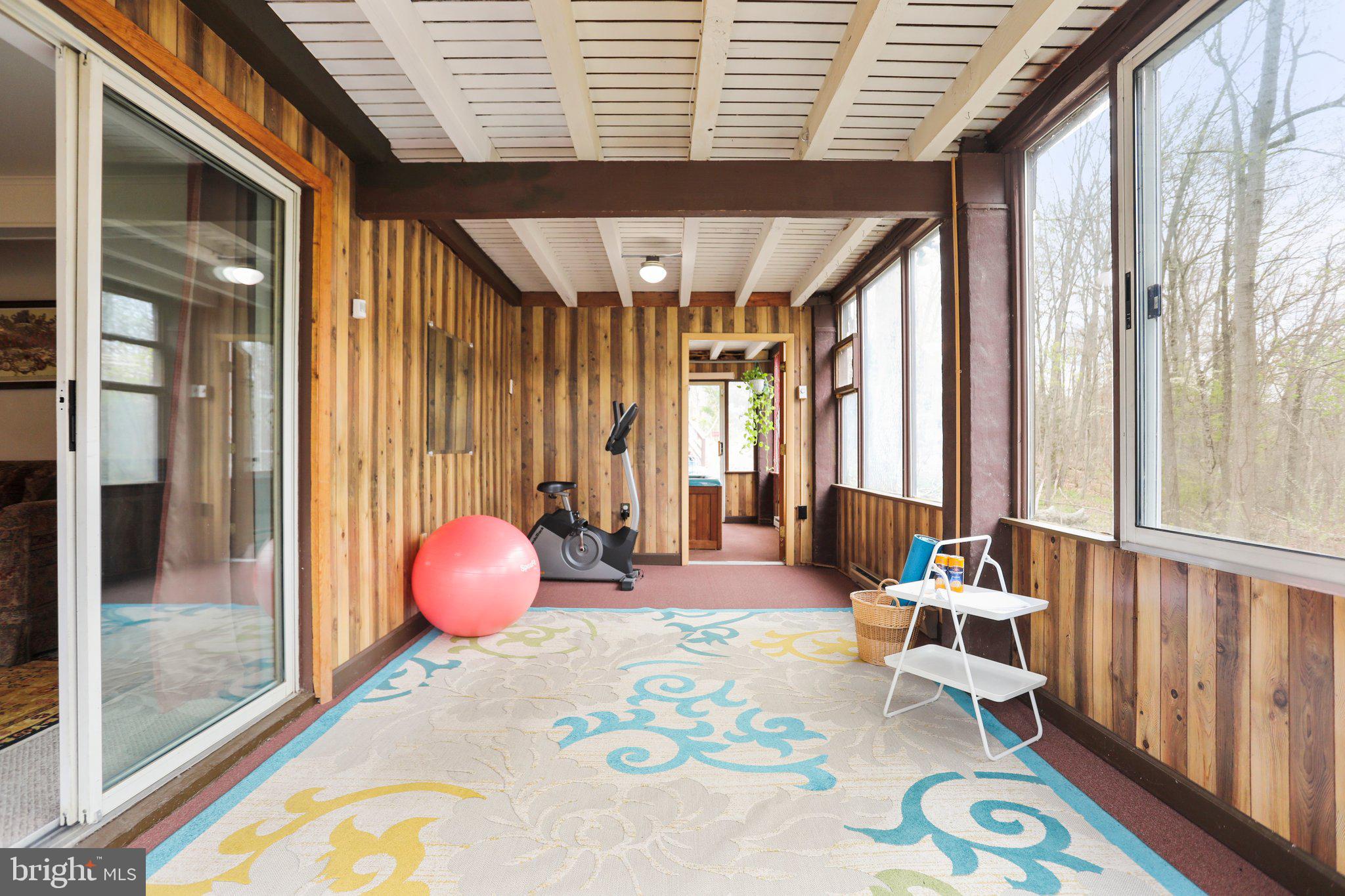 SHANNONDALE - Residential