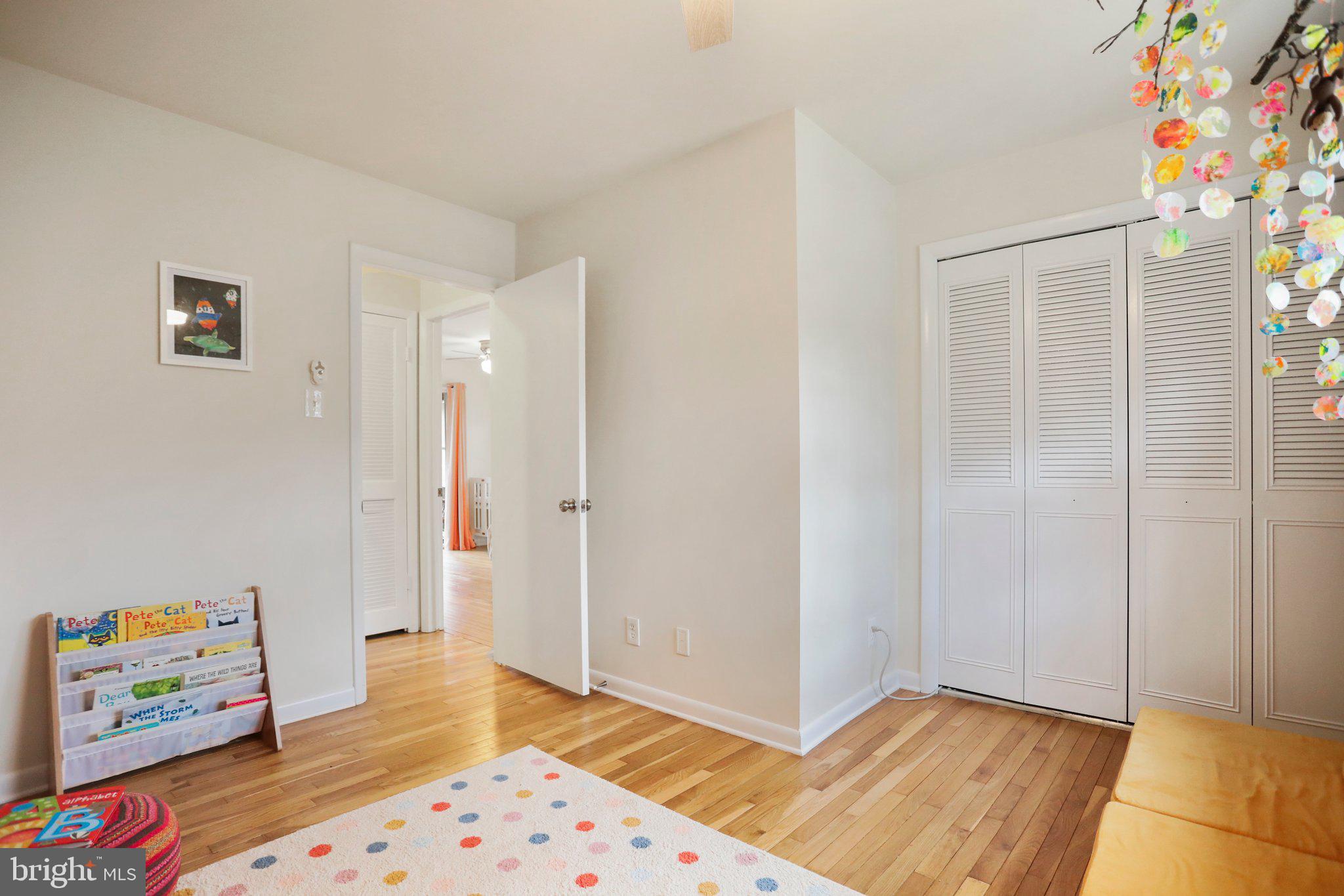 SHANNONDALE - Residential