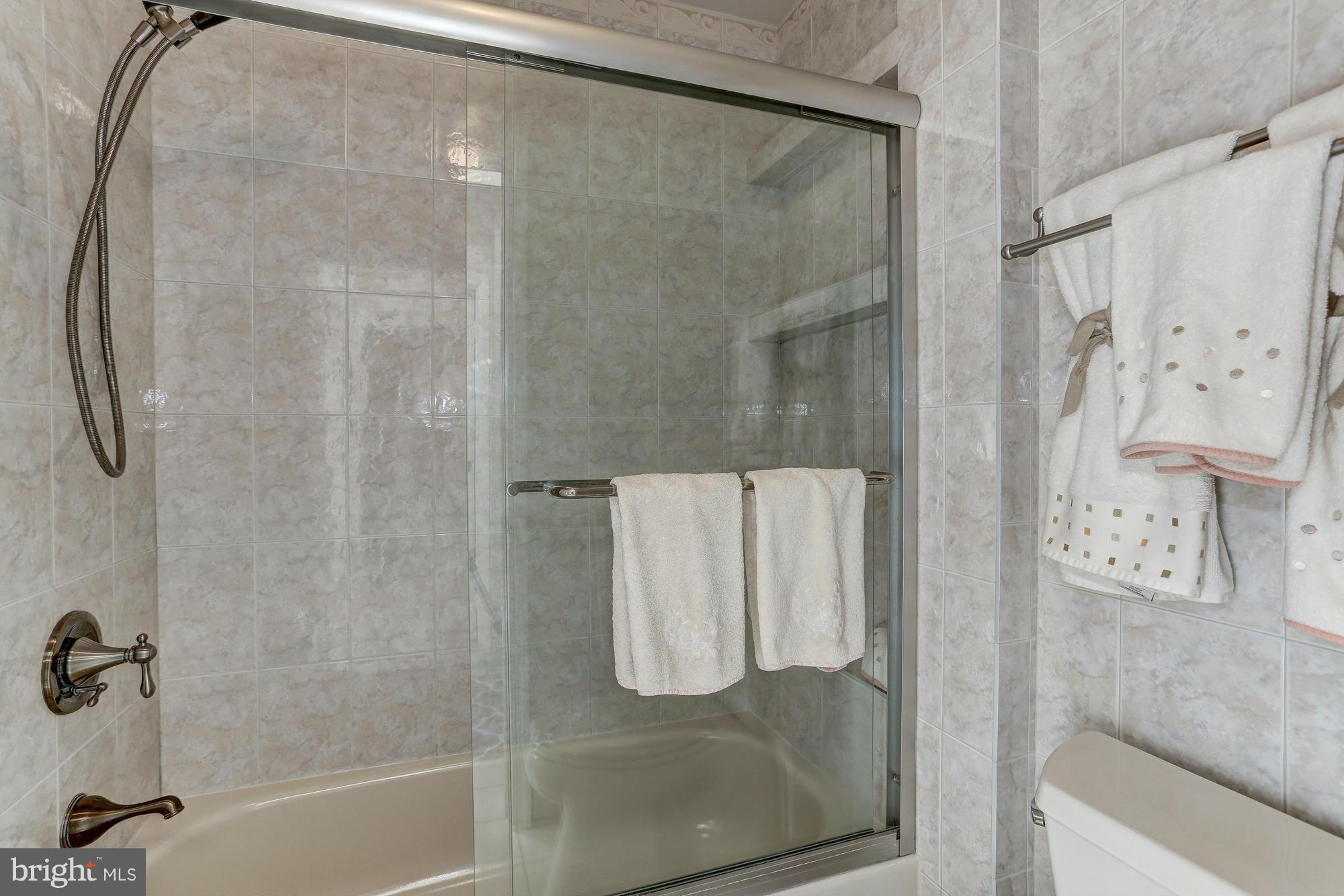 FRANKLIN FARM - Residential