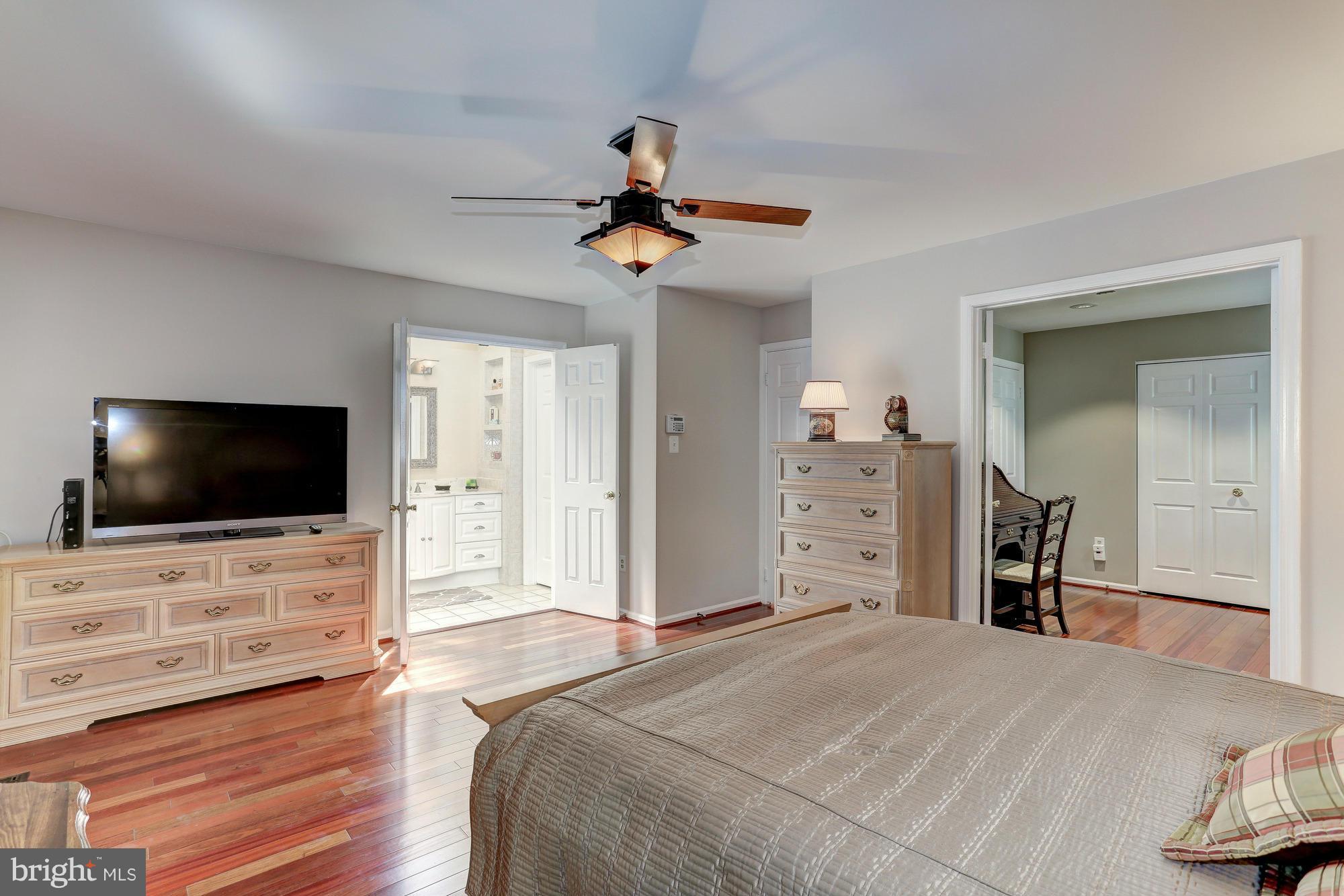 FRANKLIN FARM - Residential