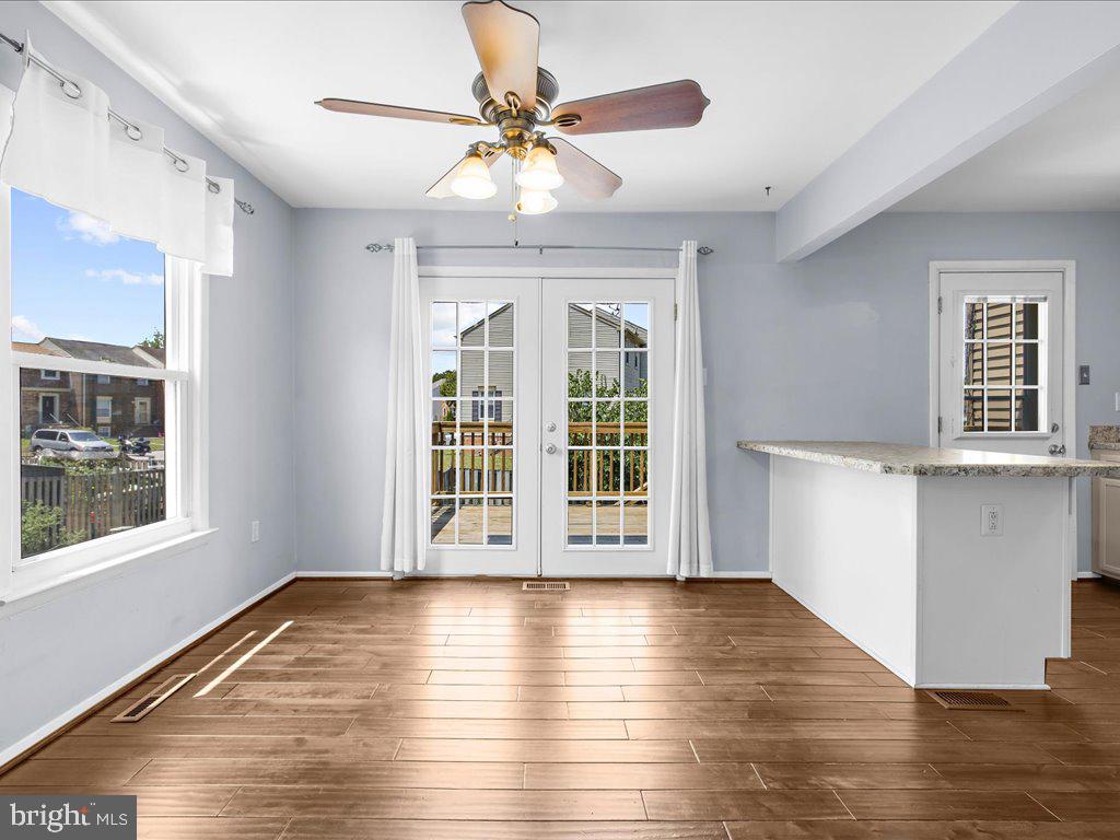 ELIZABETHS LANDING - Residential