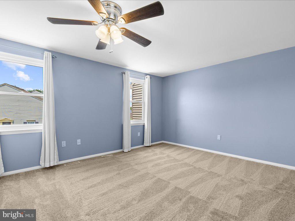 ELIZABETHS LANDING - Residential