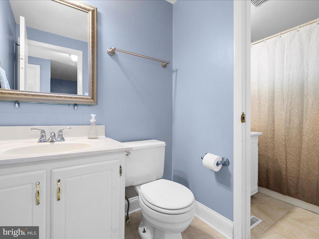 ELIZABETHS LANDING - Residential