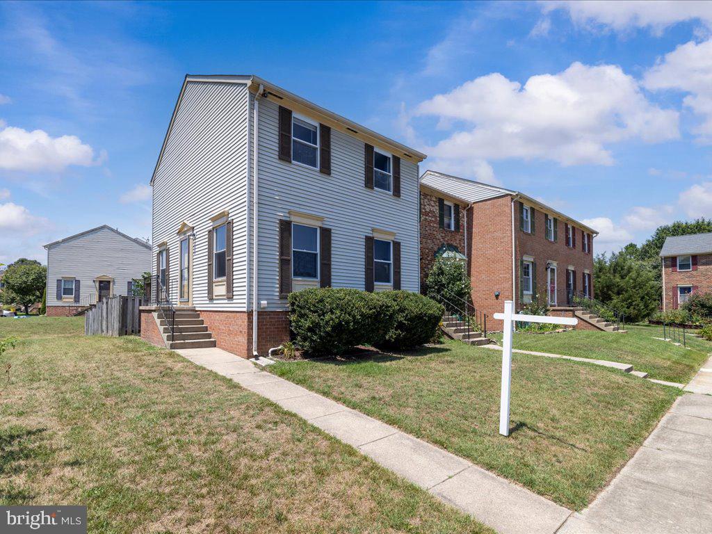 ELIZABETHS LANDING - Residential