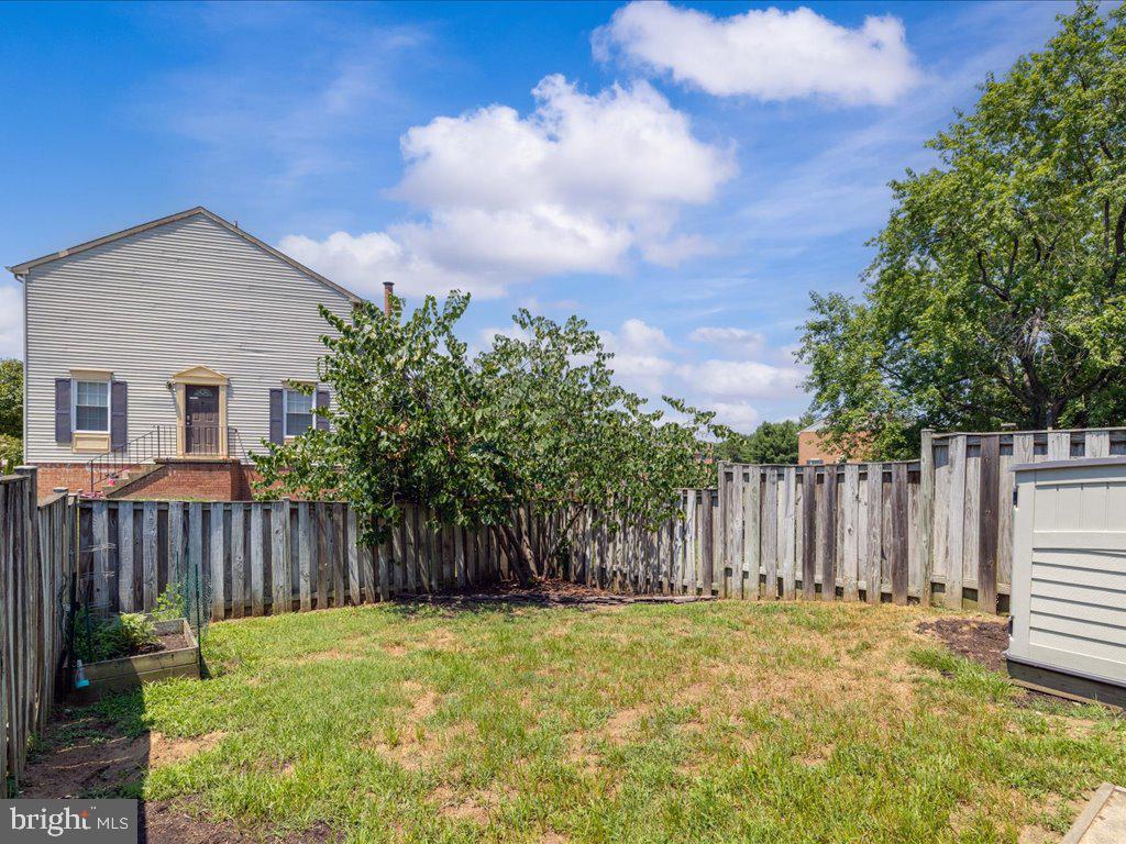 ELIZABETHS LANDING - Residential