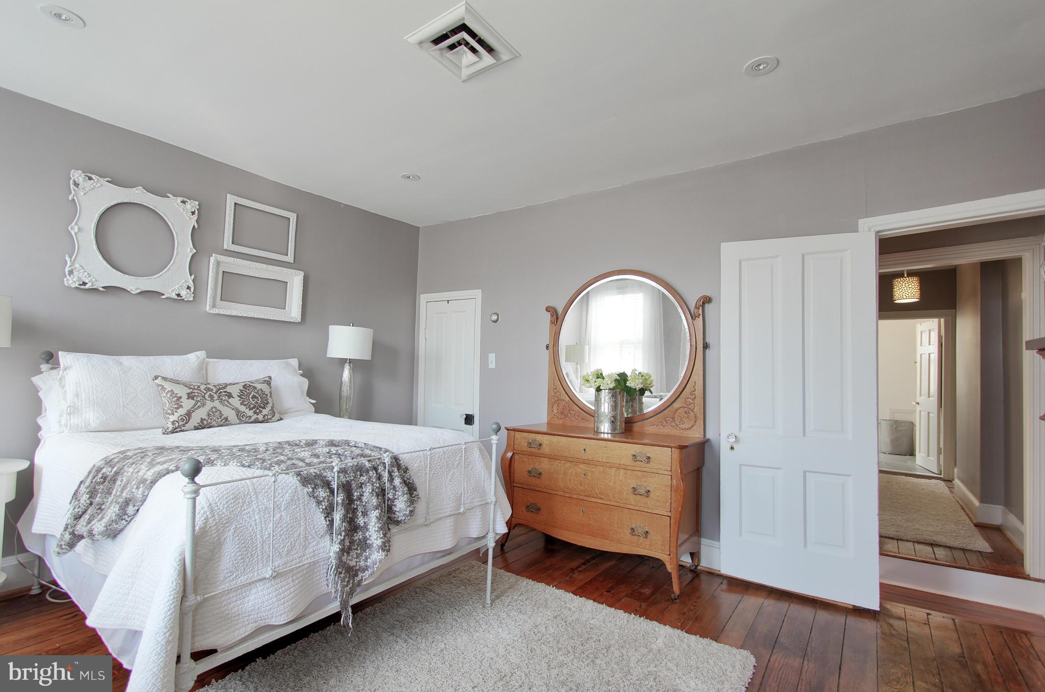 FARNEY - Residential