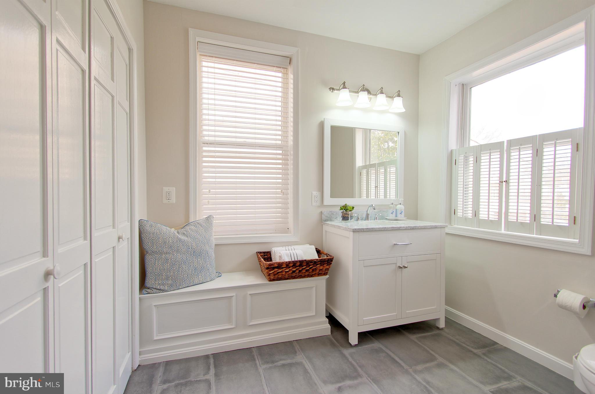 FARNEY - Residential