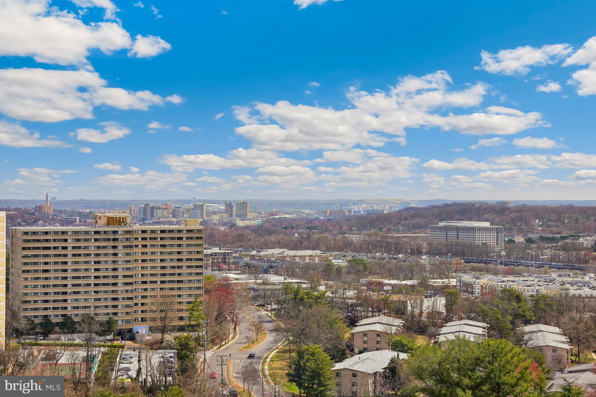 205 YOAKUM PARKWAY 1809