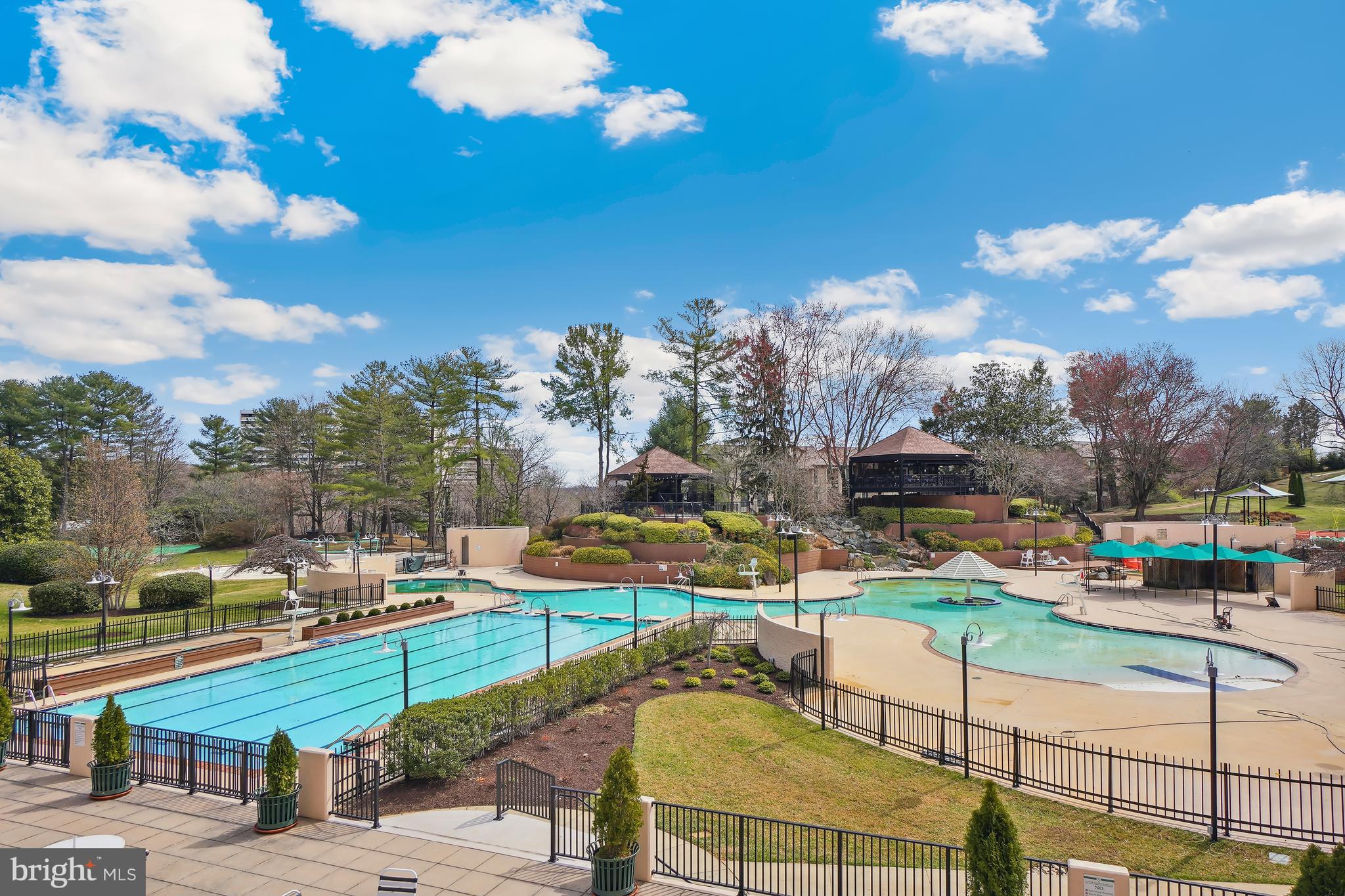 205 YOAKUM PARKWAY 1809