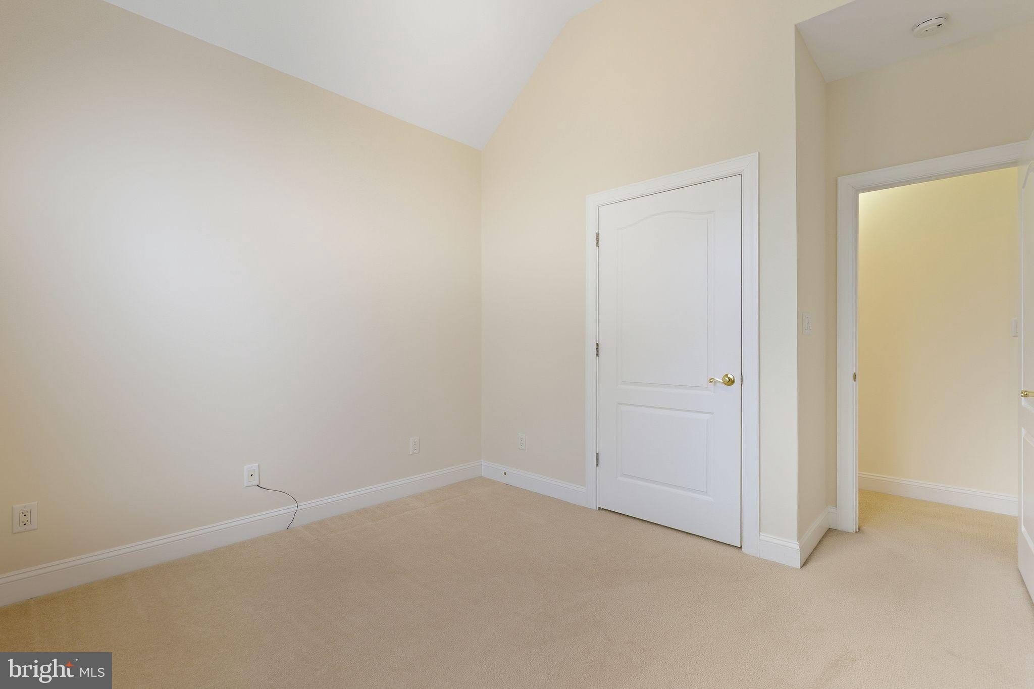 DEER POINT - Residential