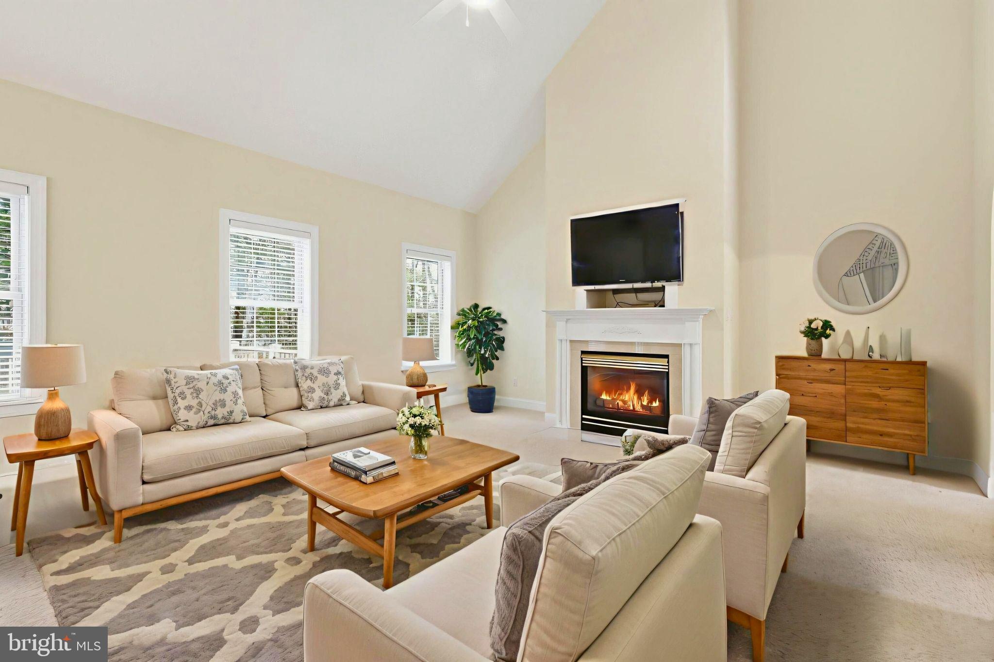 DEER POINT - Residential