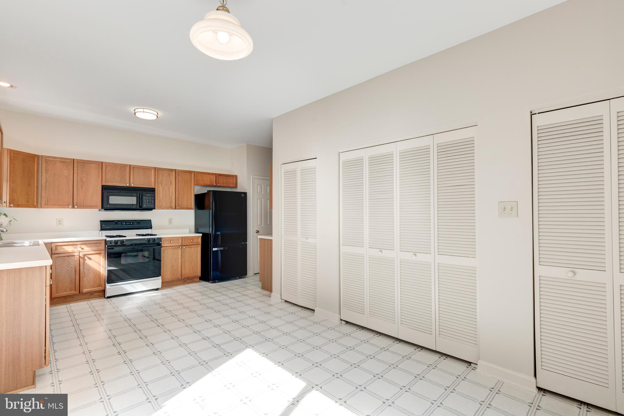 WESTON - Residential