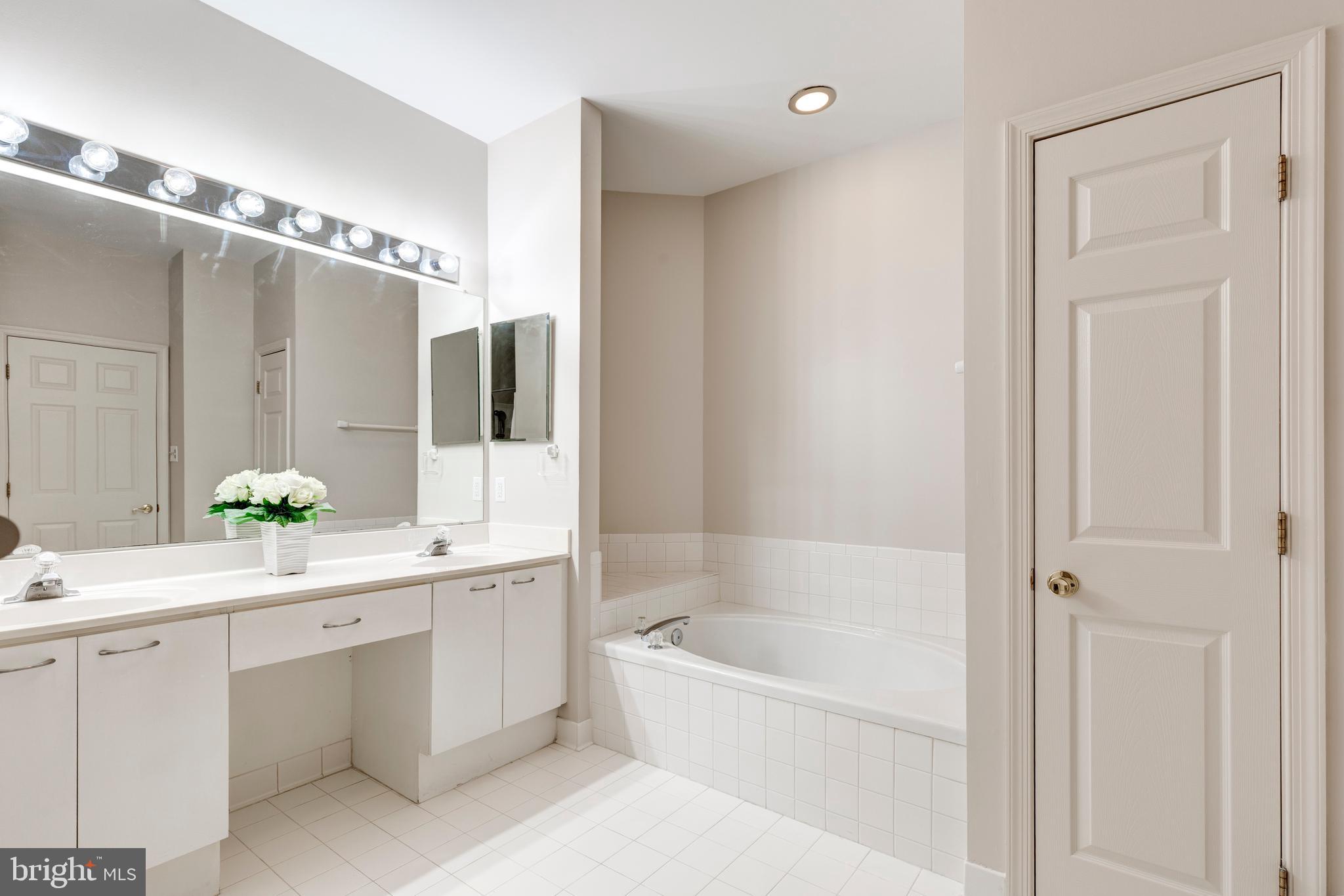 WESTON - Residential