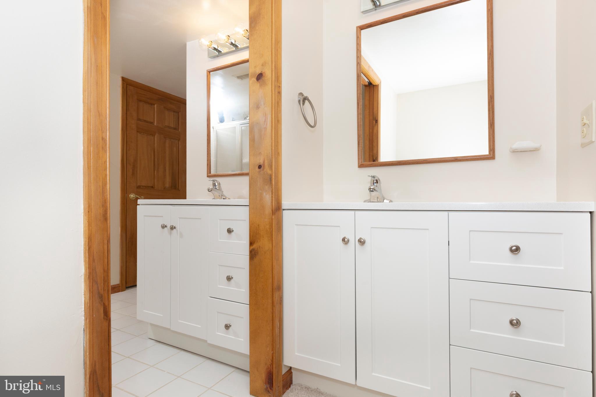 WESTON - Residential