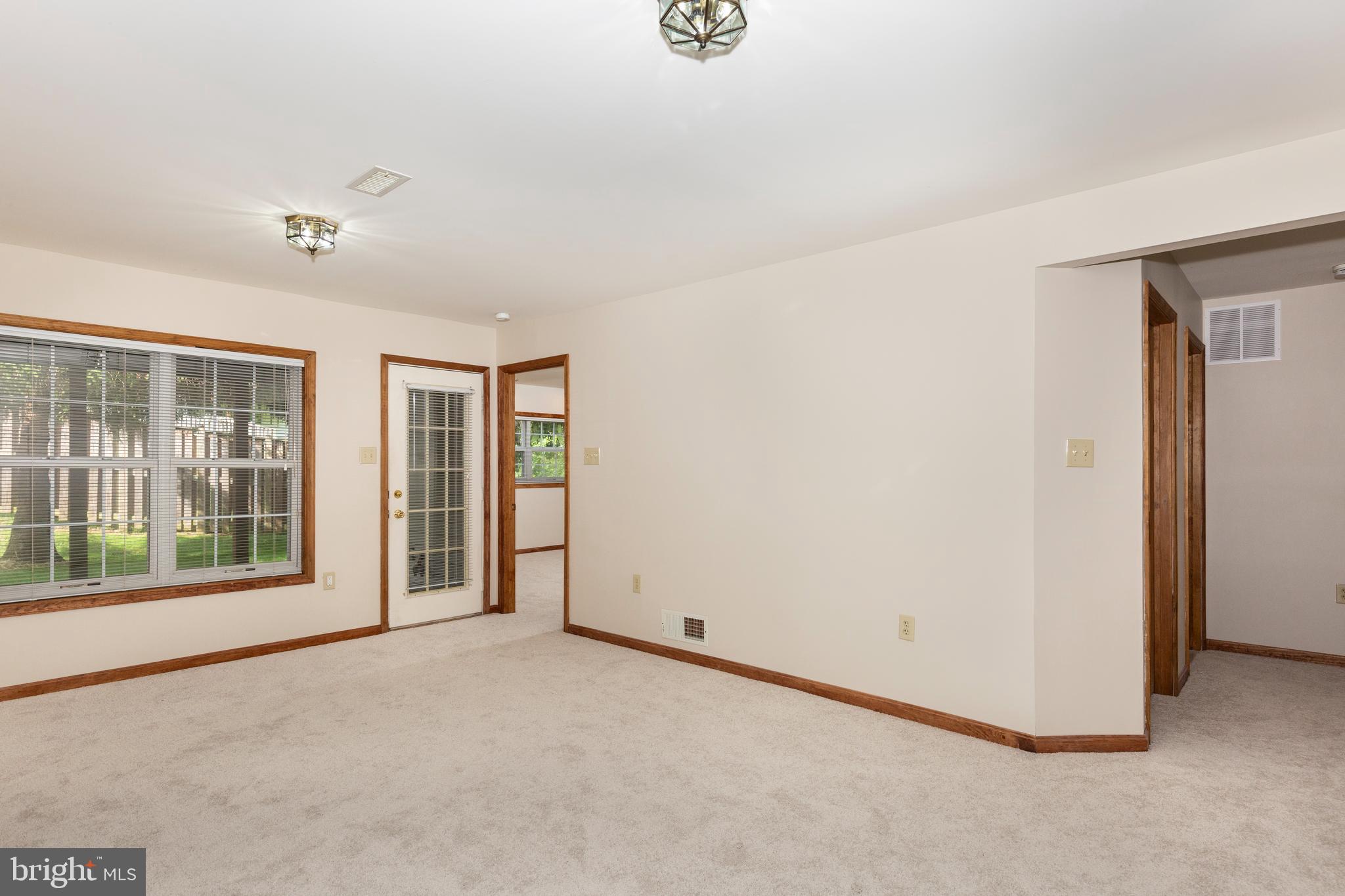 WESTON - Residential