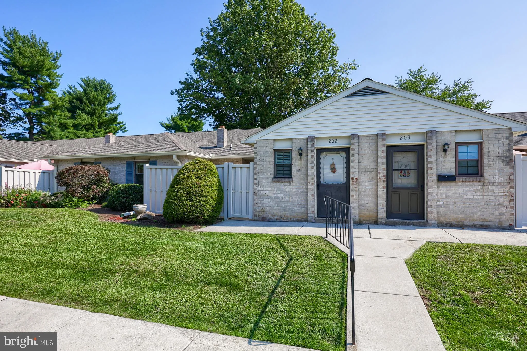 Lancaster, Pennsylvania 17601, United States, 1 Bedroom Bedrooms, ,1 BathroomBathrooms,Residential,Pending,207335