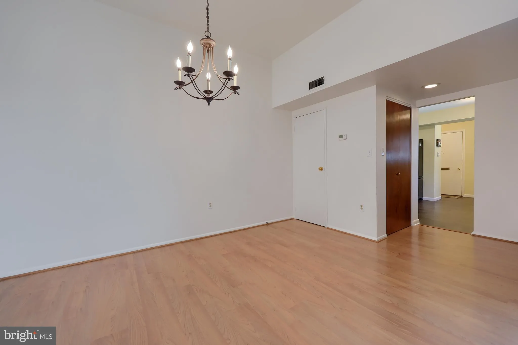 Lancaster, Pennsylvania 17601, United States, 1 Bedroom Bedrooms, ,1 BathroomBathrooms,Residential,Pending,207335