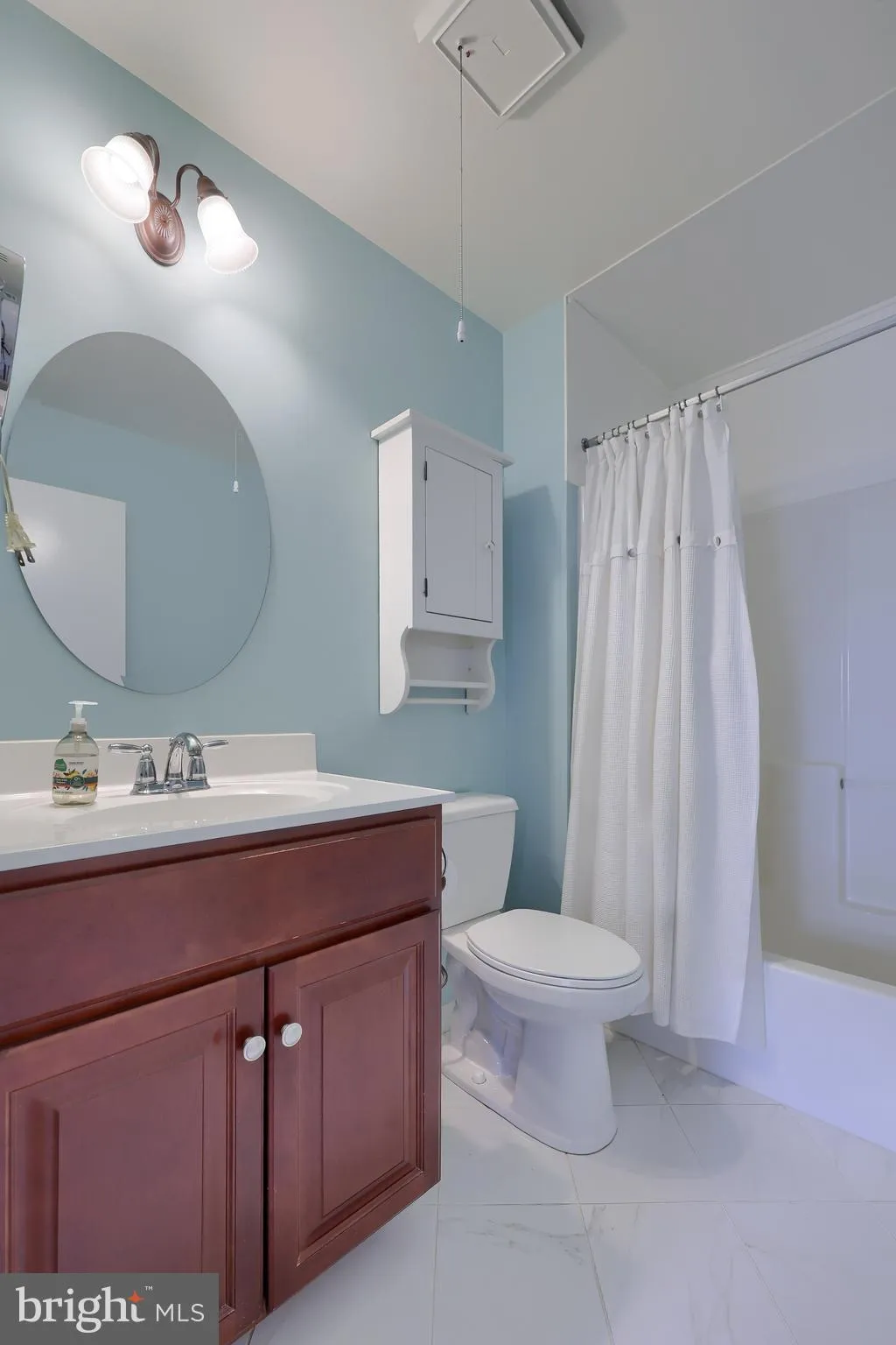 Lancaster, Pennsylvania 17601, United States, 1 Bedroom Bedrooms, ,1 BathroomBathrooms,Residential,Pending,207335