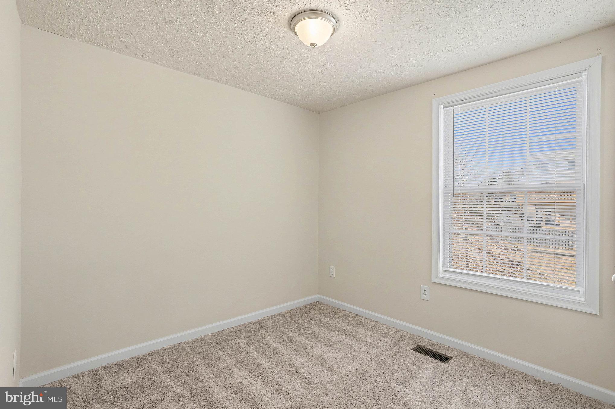 WOODBRIDGE - Residential