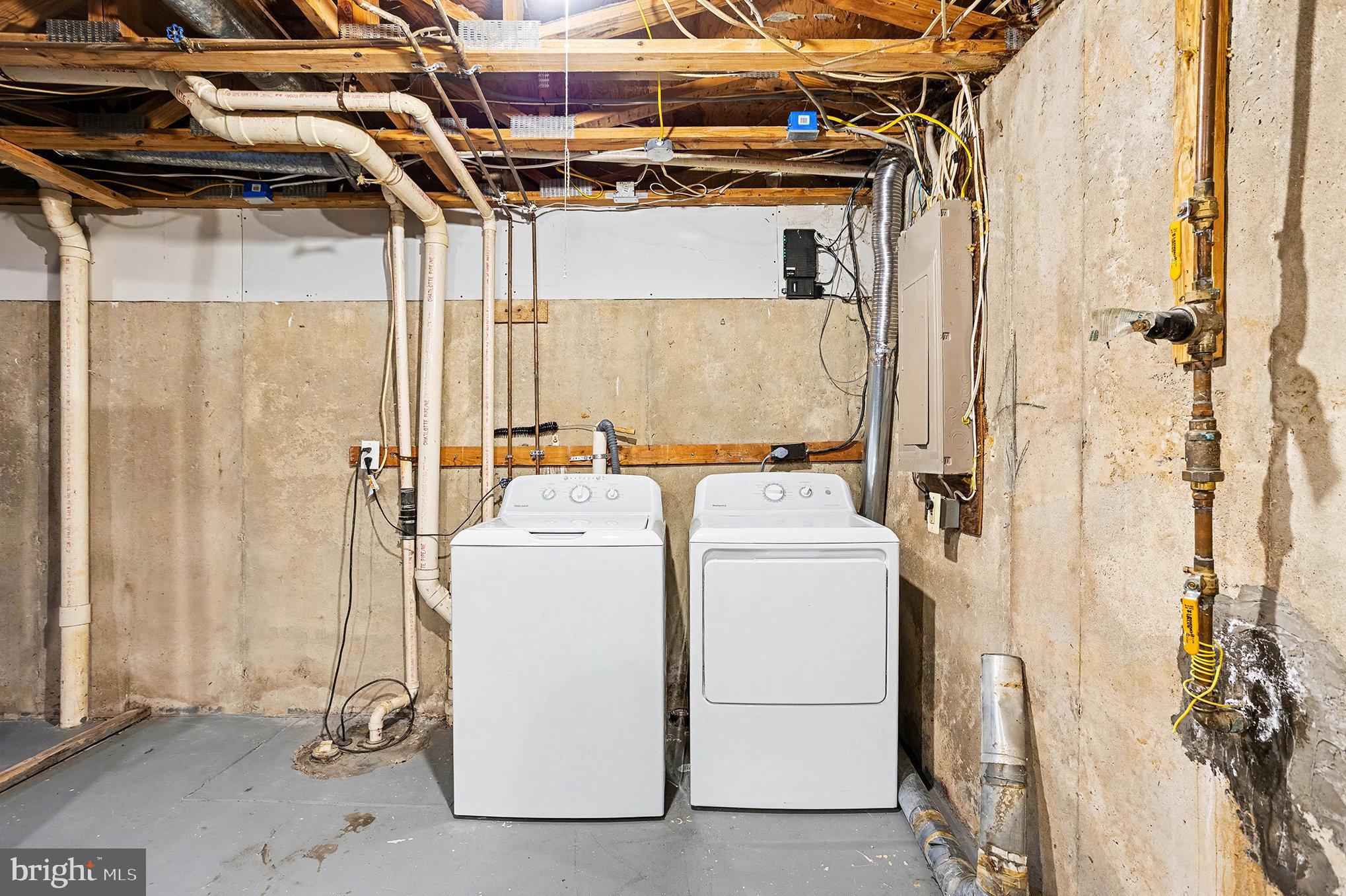 WOODBRIDGE - Residential