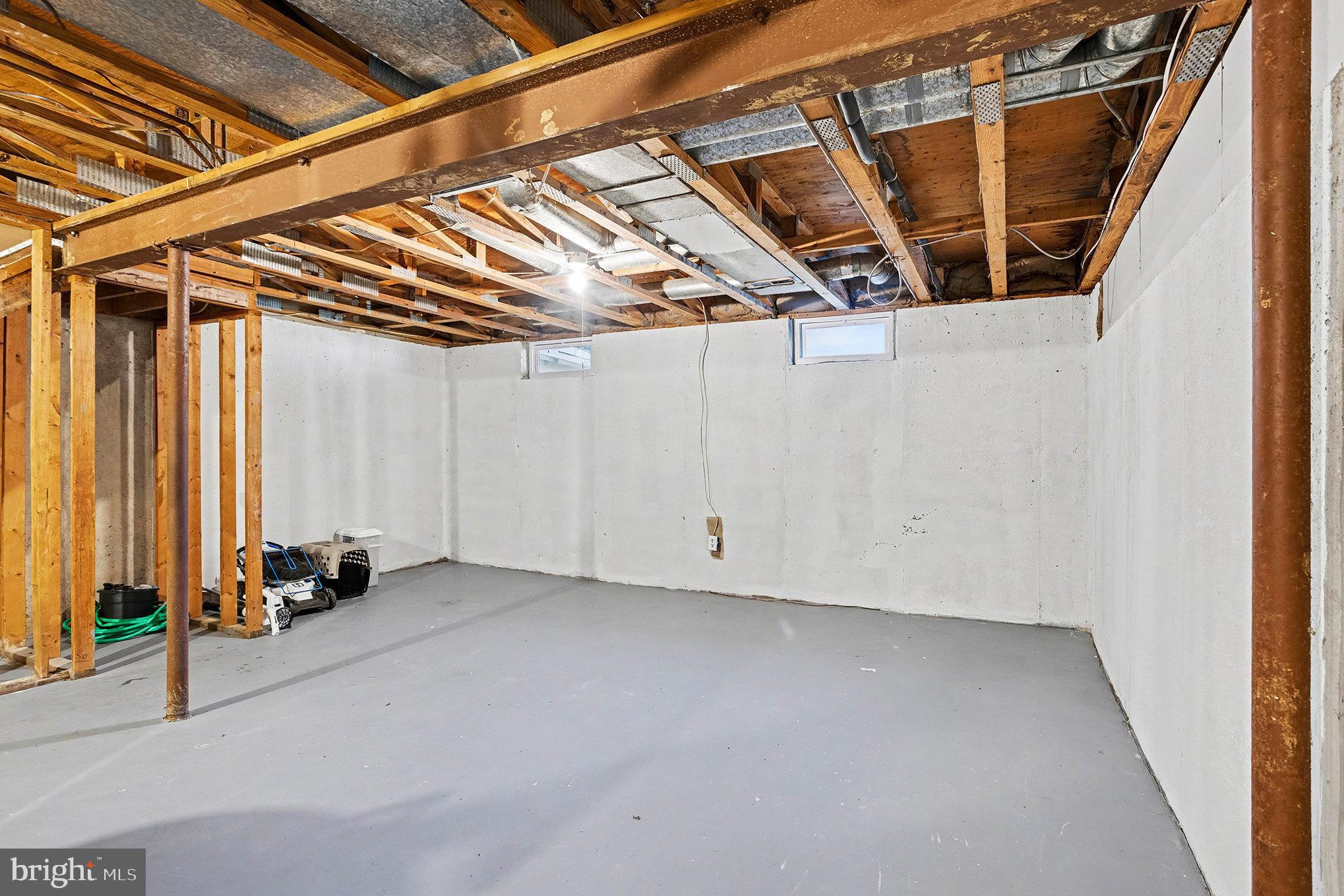 WOODBRIDGE - Residential