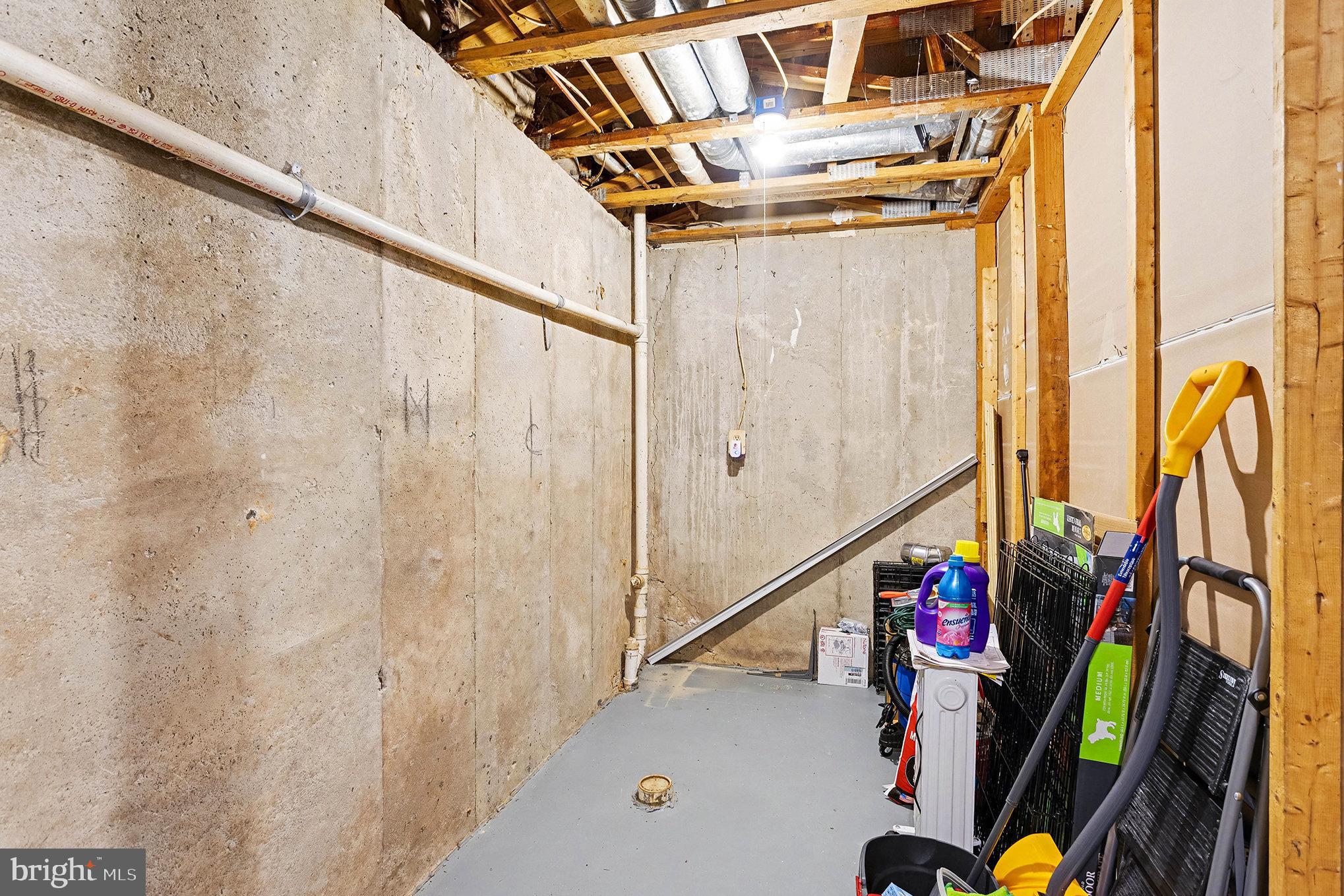 WOODBRIDGE - Residential