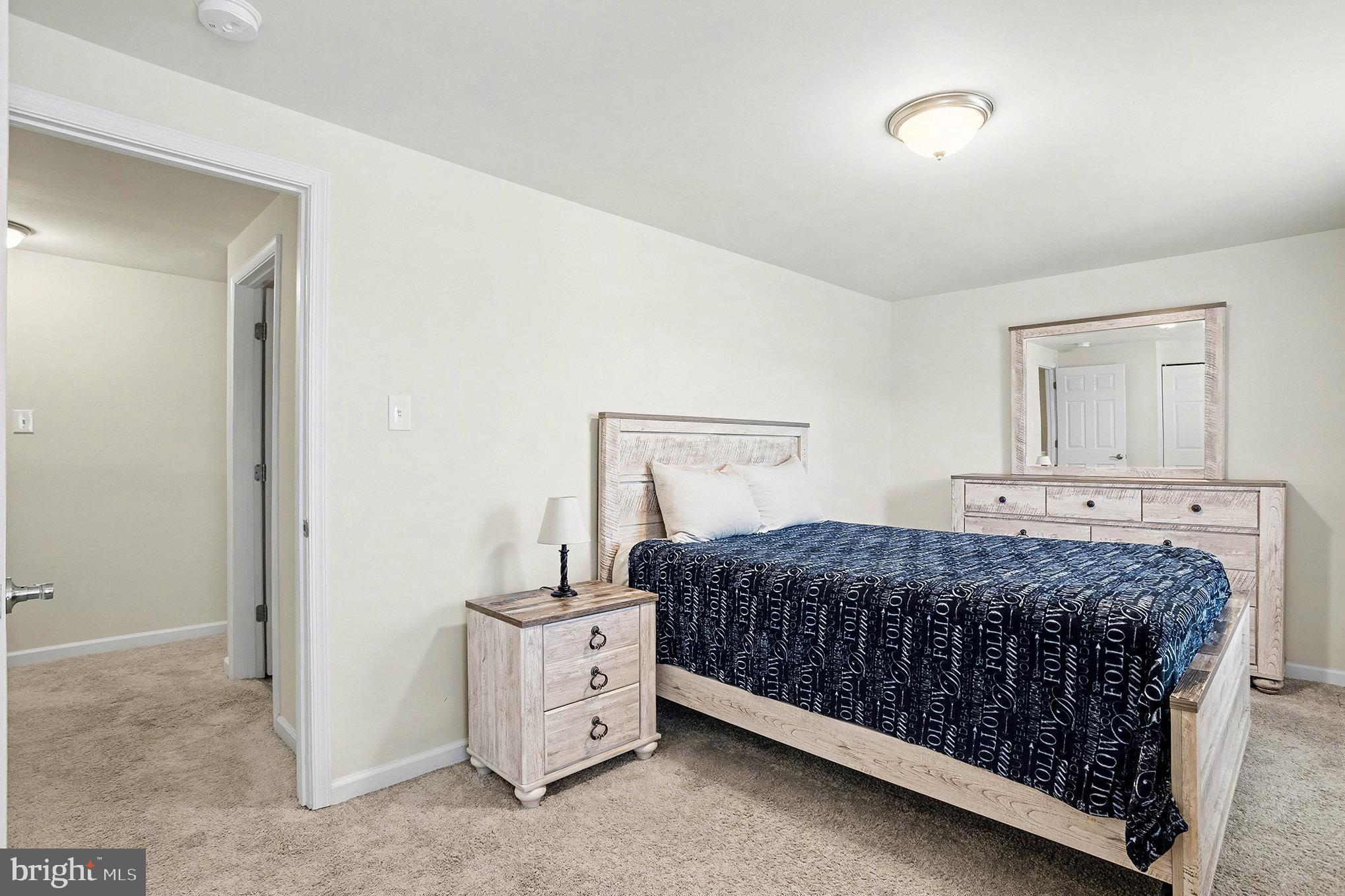 WOODBRIDGE - Residential