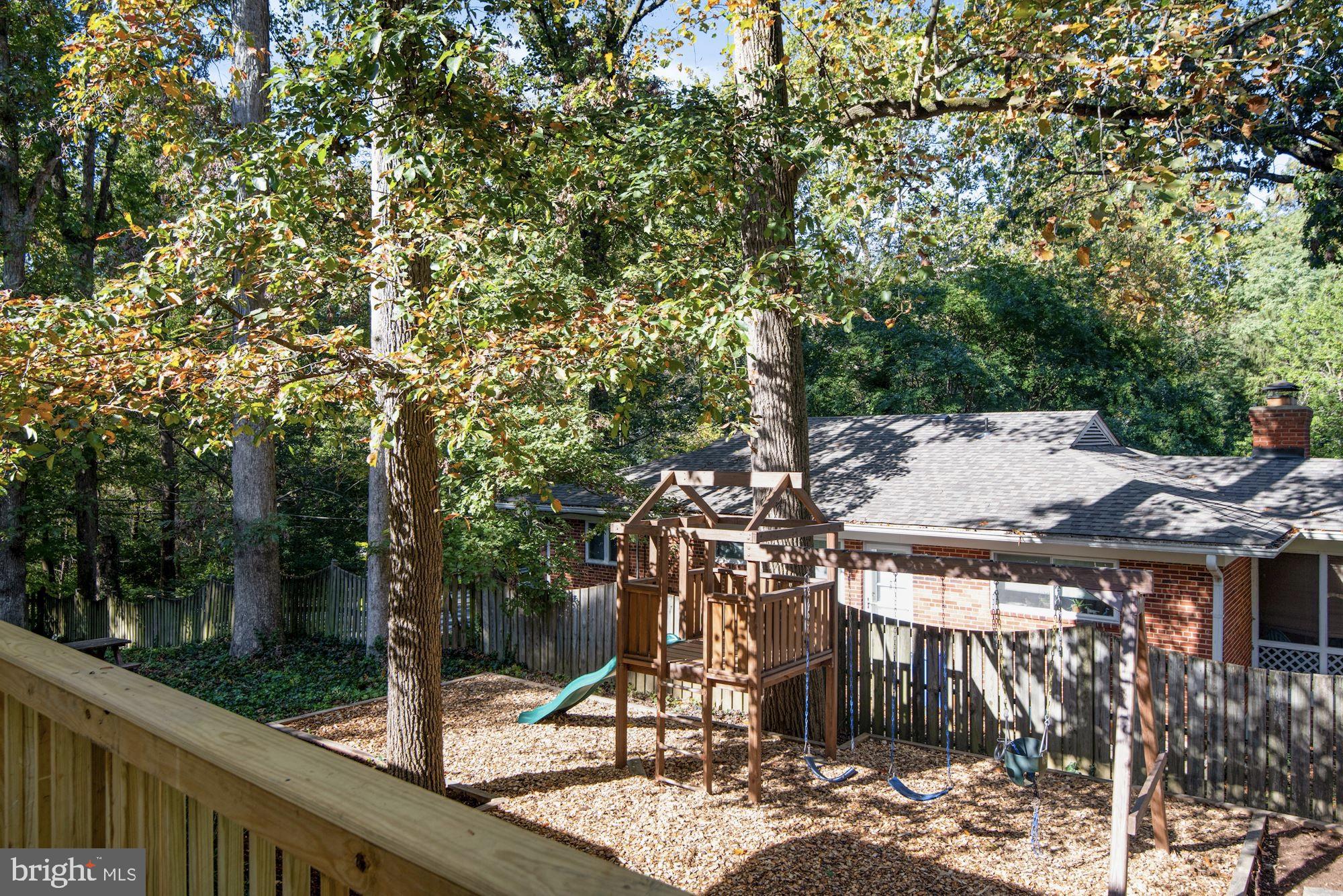 WOODSIDE PARK - Residential