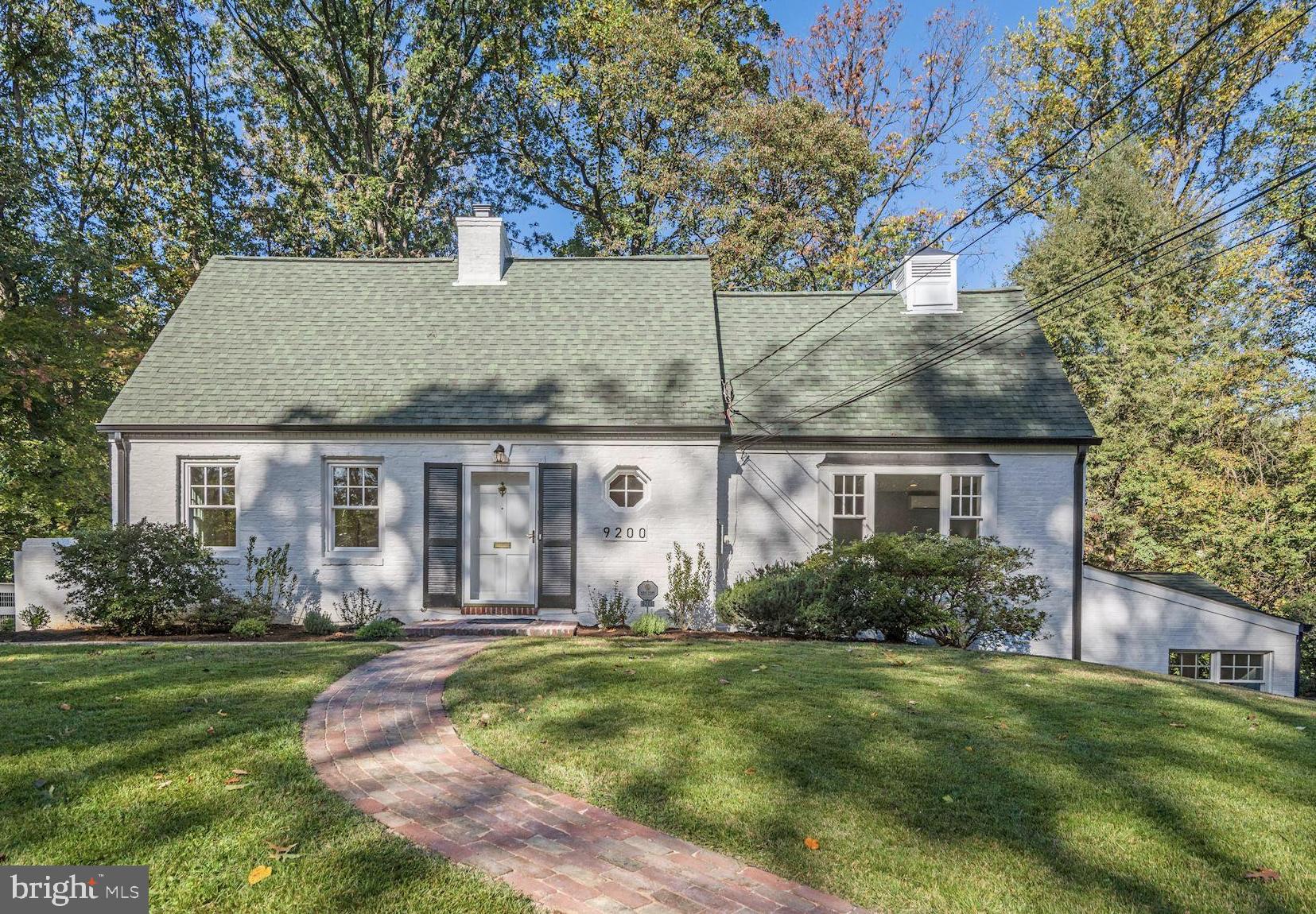 WOODSIDE PARK - Residential