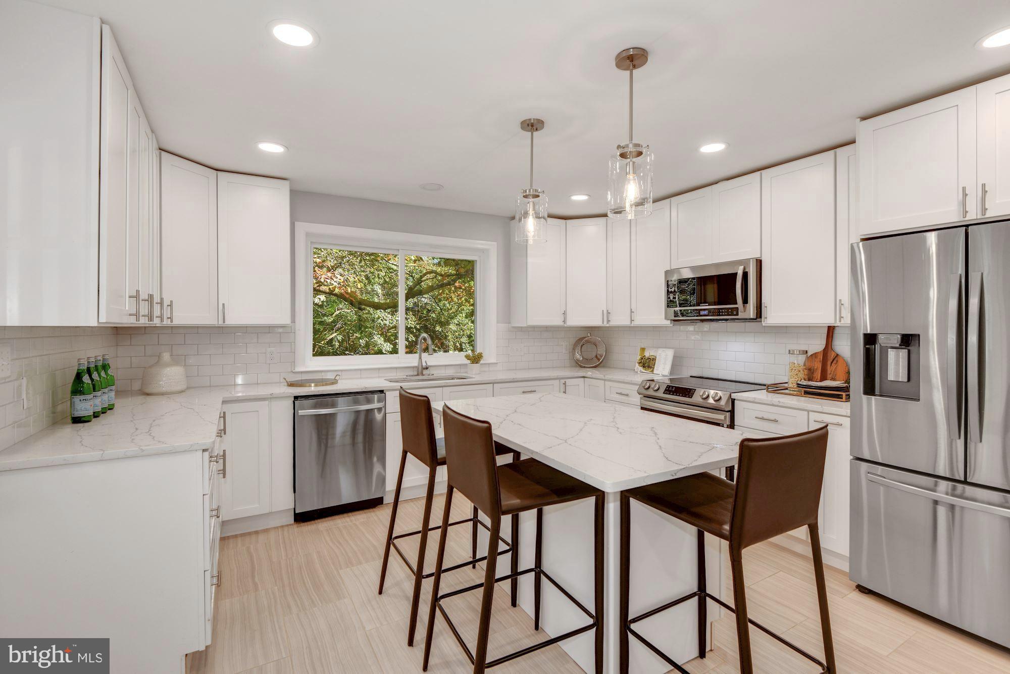 WOODSIDE PARK - Residential